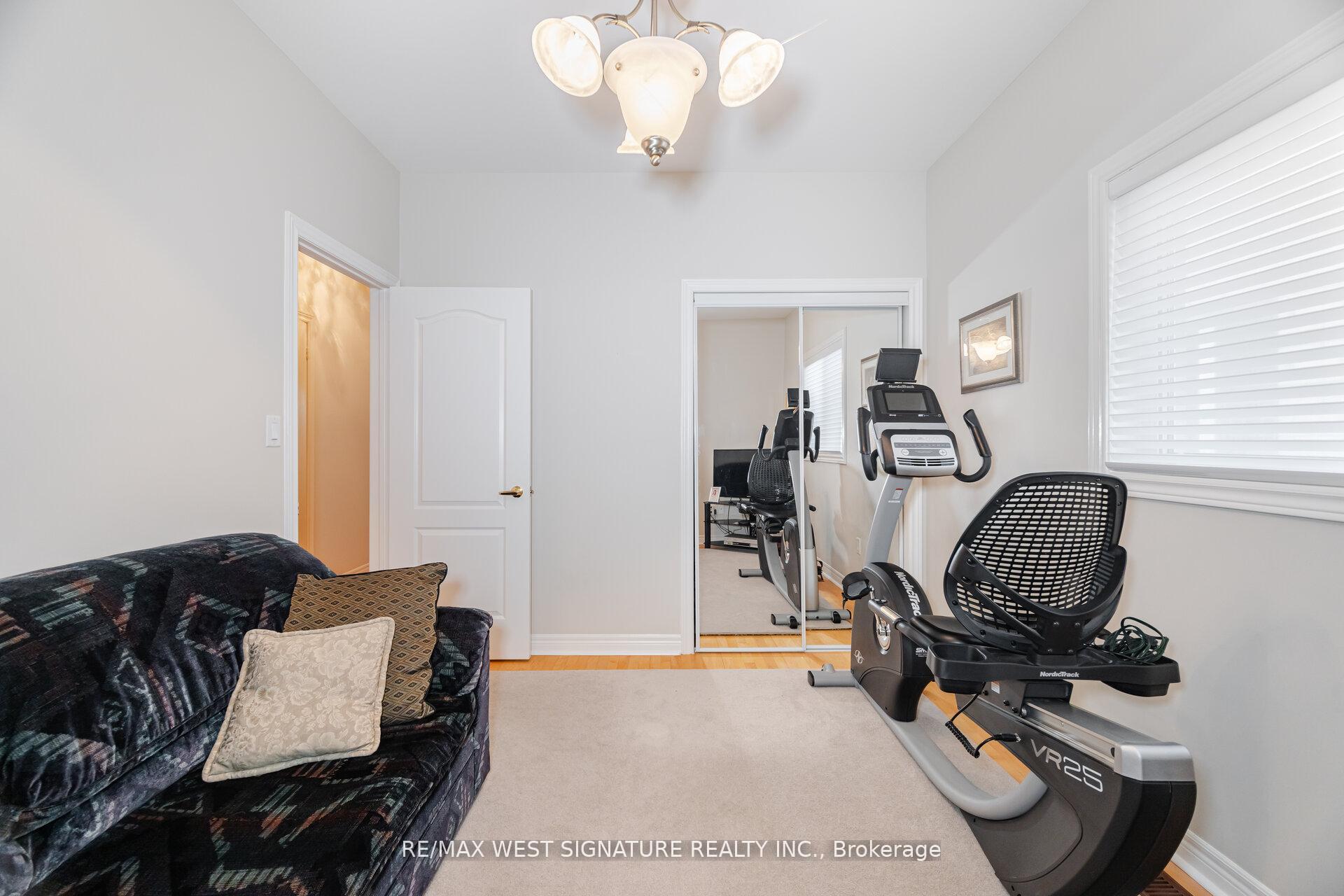 Photo 20 of 121 Calera Crescent, Vaughan, Sonoma Heights — HOMEH