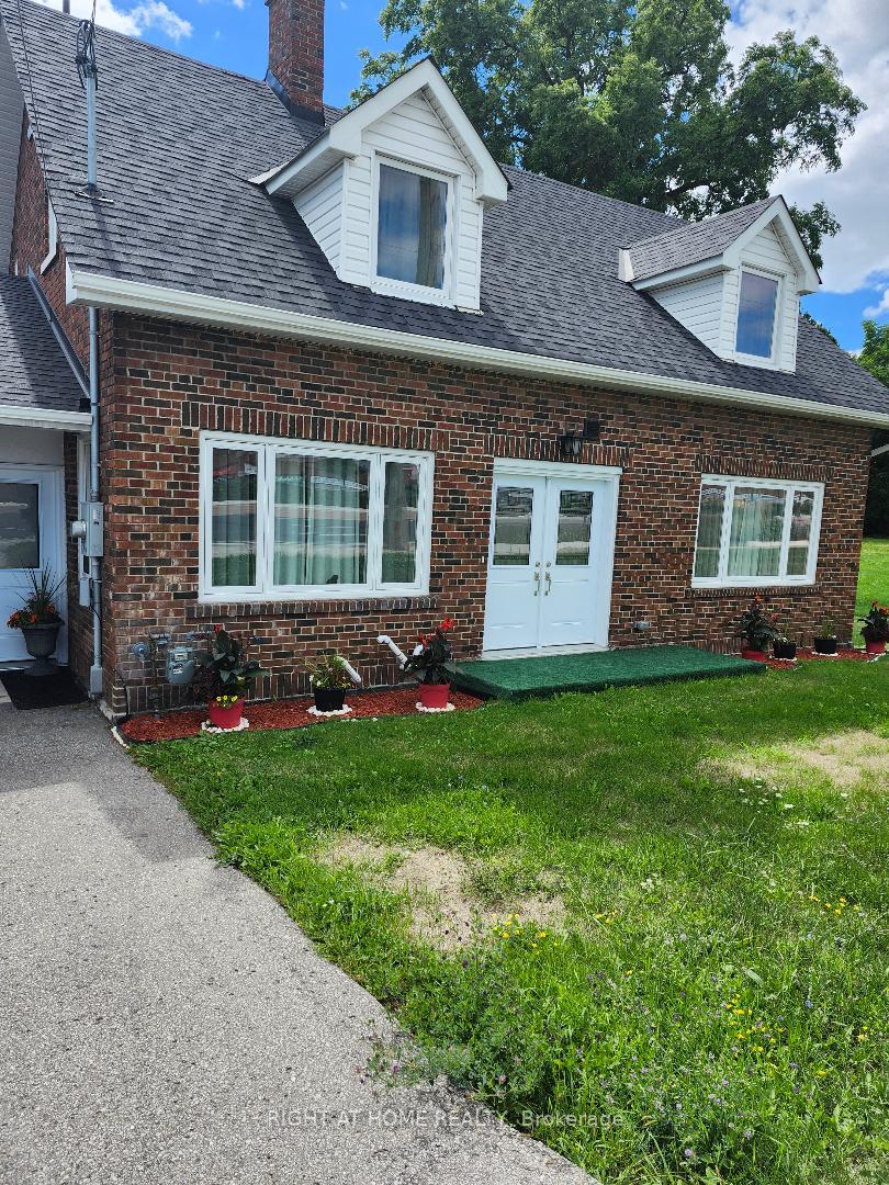 Photo 2 of 2035 Highway 7 Road, Vaughan, Concord — HOMEH
