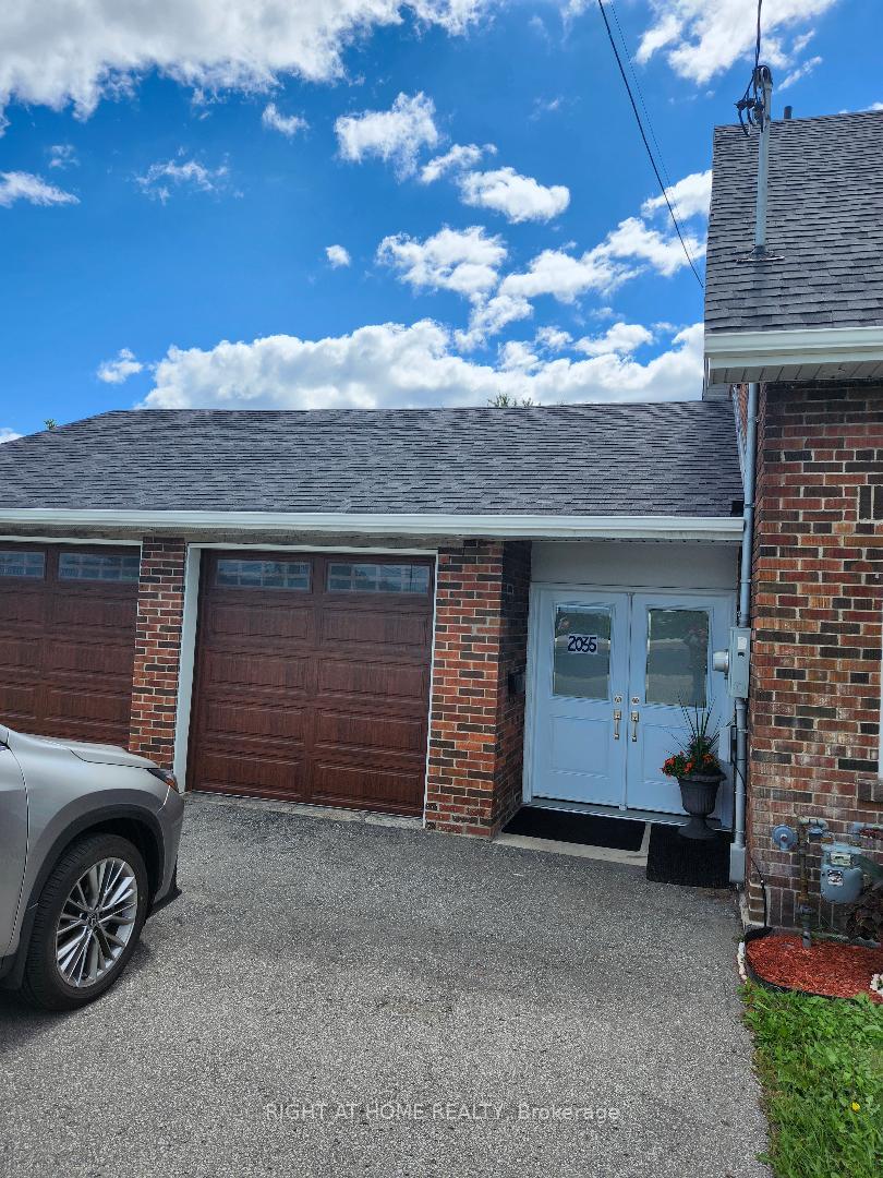 Photo 3 of 2035 Highway 7 Road, Vaughan, Concord — HOMEH
