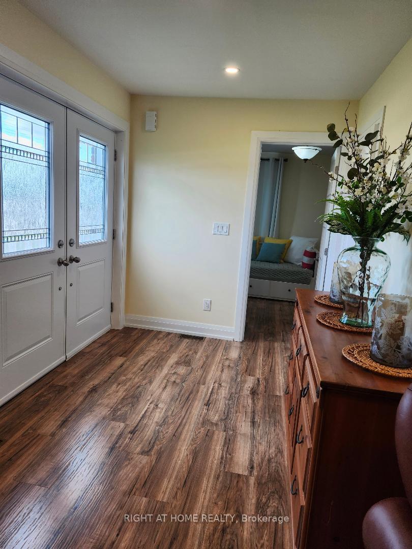 Photo 7 of 2035 Highway 7 Road, Vaughan, Concord — HOMEH