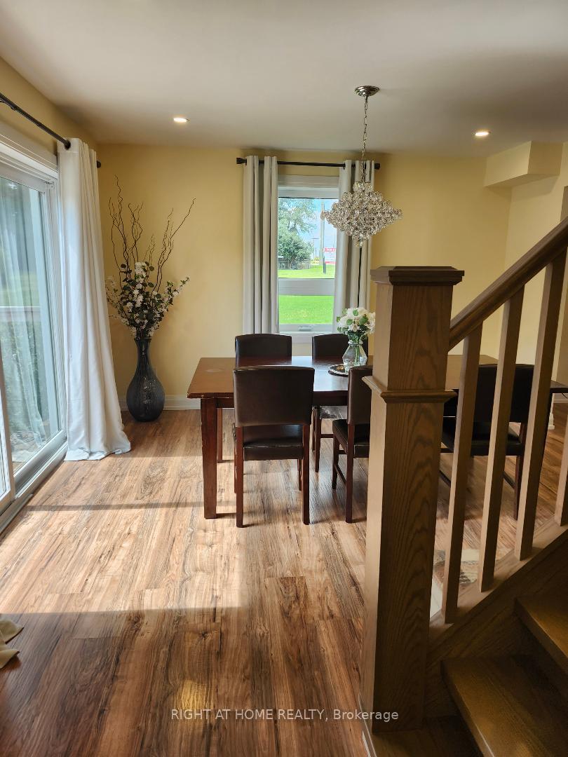 Photo 11 of 2035 Highway 7 Road, Vaughan, Concord — HOMEH