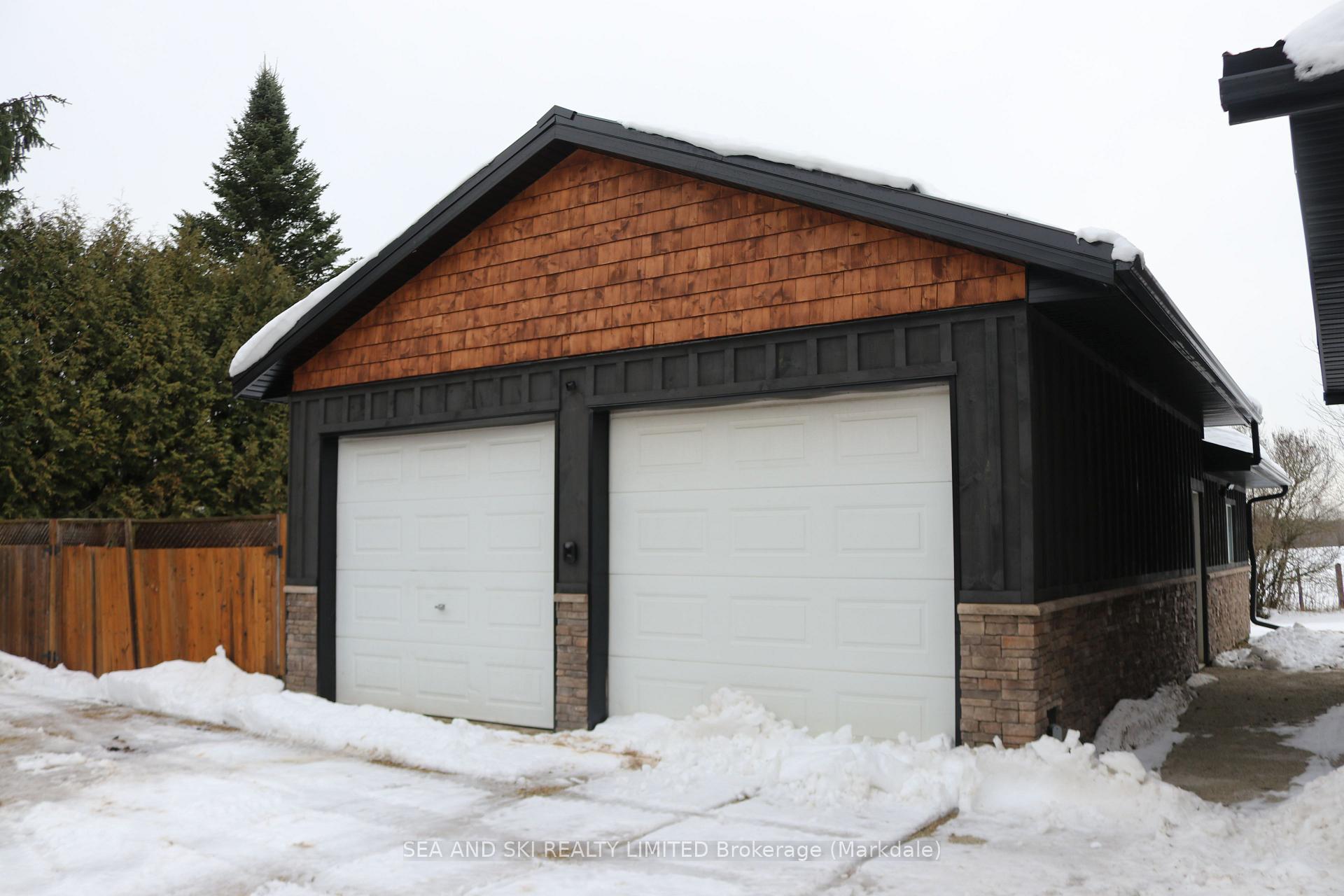 Photo 2 of 614506 Hamilton Lane, West Grey — HOMEH