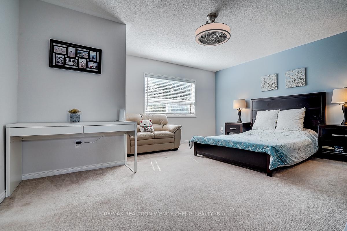 Photo 17 of 25 Neill Avenue, Whitby, Rolling Acres — HOMEH