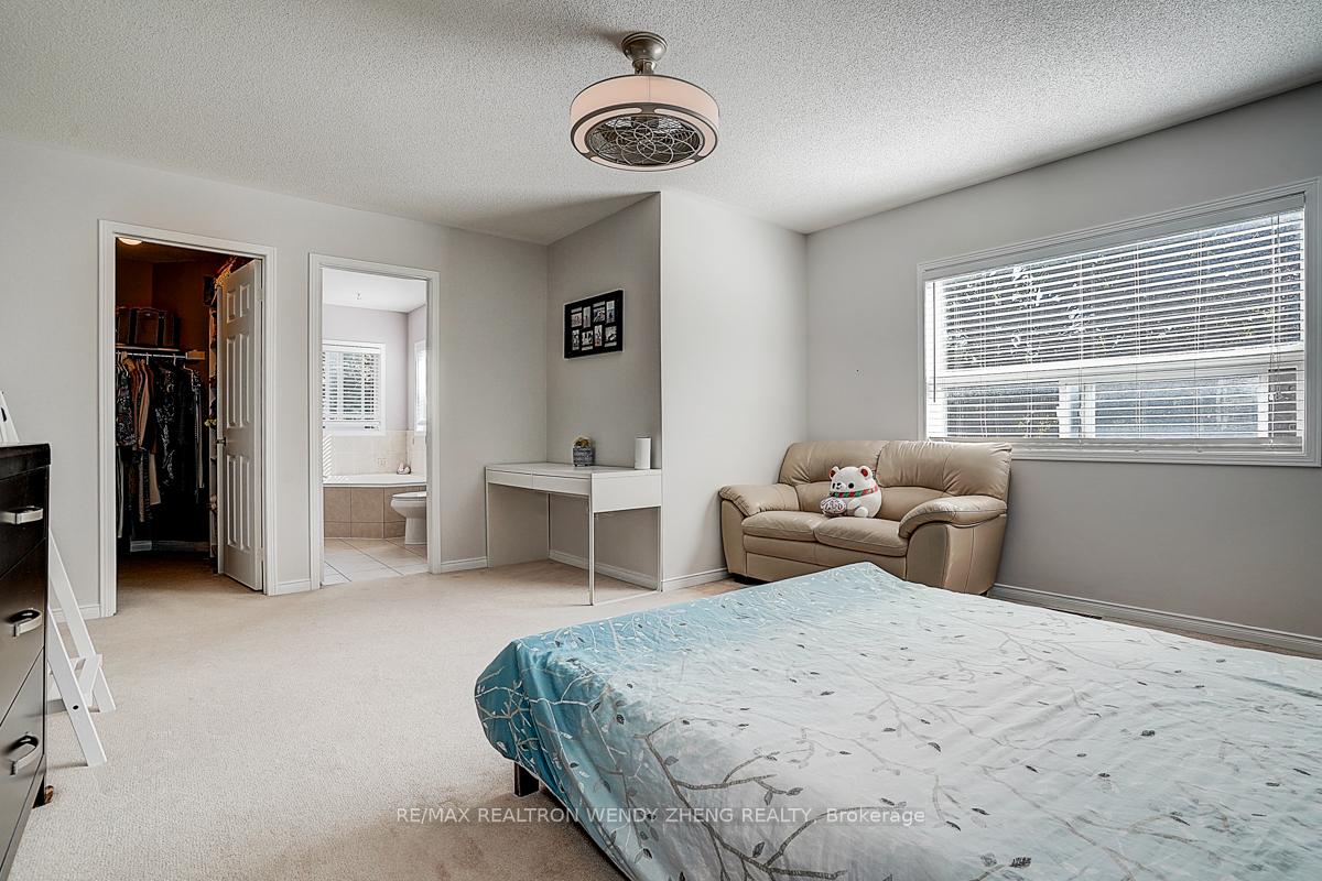 Photo 19 of 25 Neill Avenue, Whitby, Rolling Acres — HOMEH