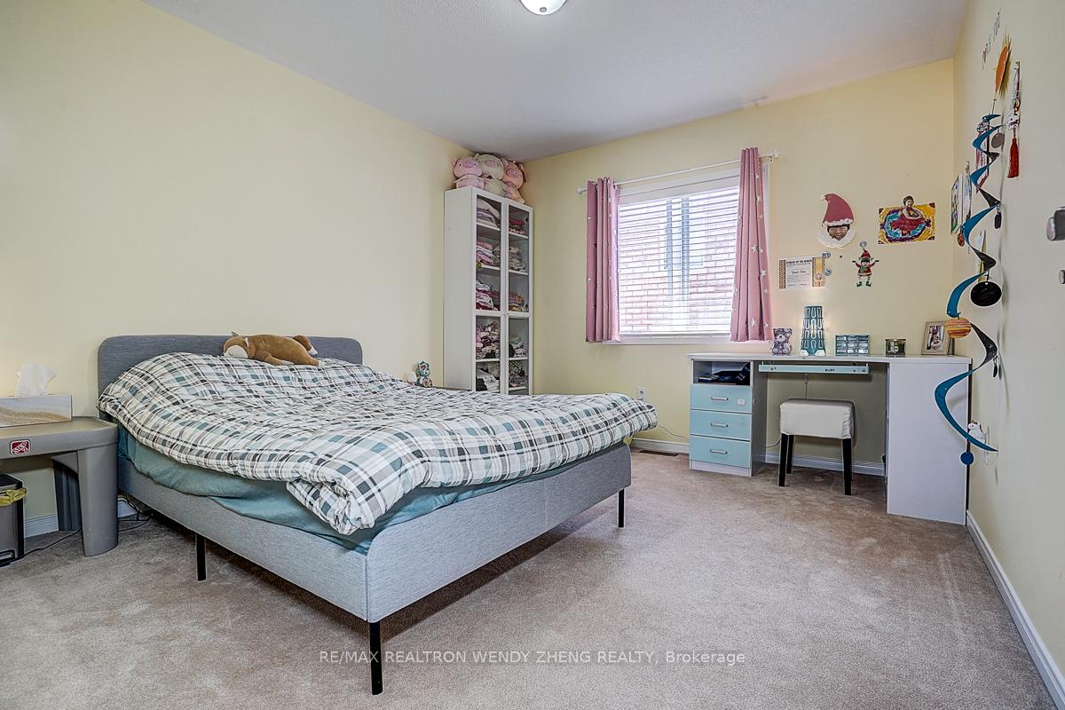 Photo 22 of 25 Neill Avenue, Whitby, Rolling Acres — HOMEH