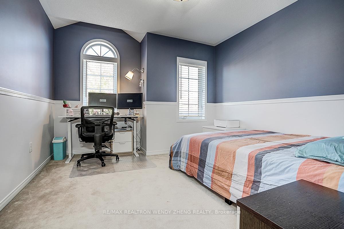 Photo 24 of 25 Neill Avenue, Whitby, Rolling Acres — HOMEH