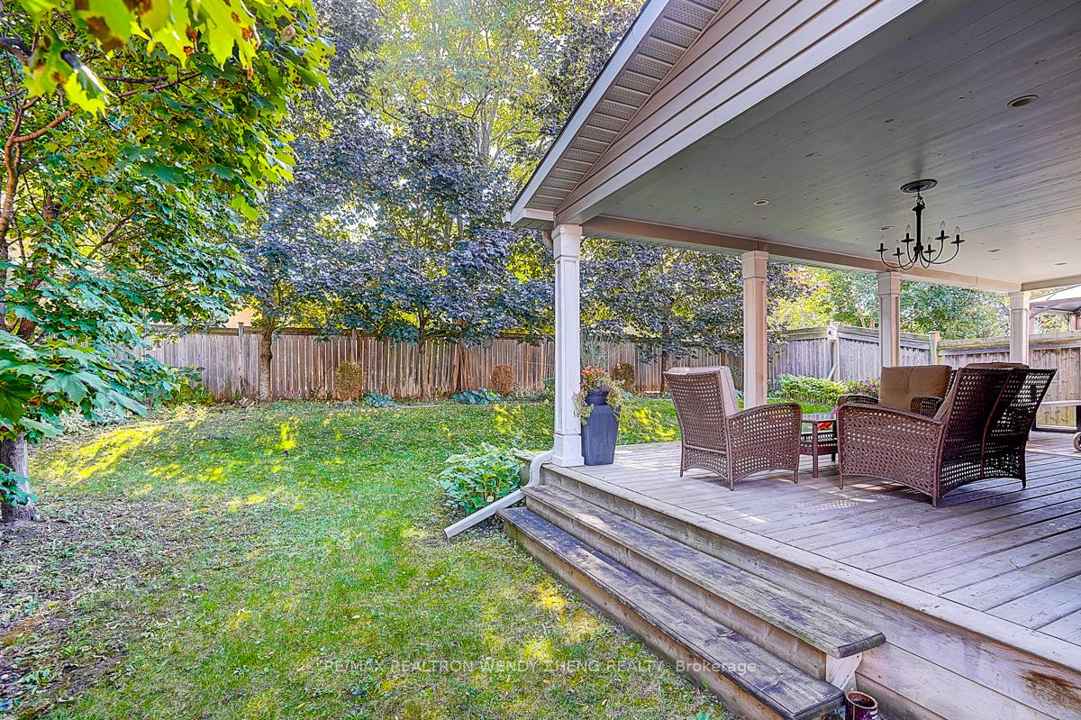 Photo 38 of 25 Neill Avenue, Whitby, Rolling Acres — HOMEH