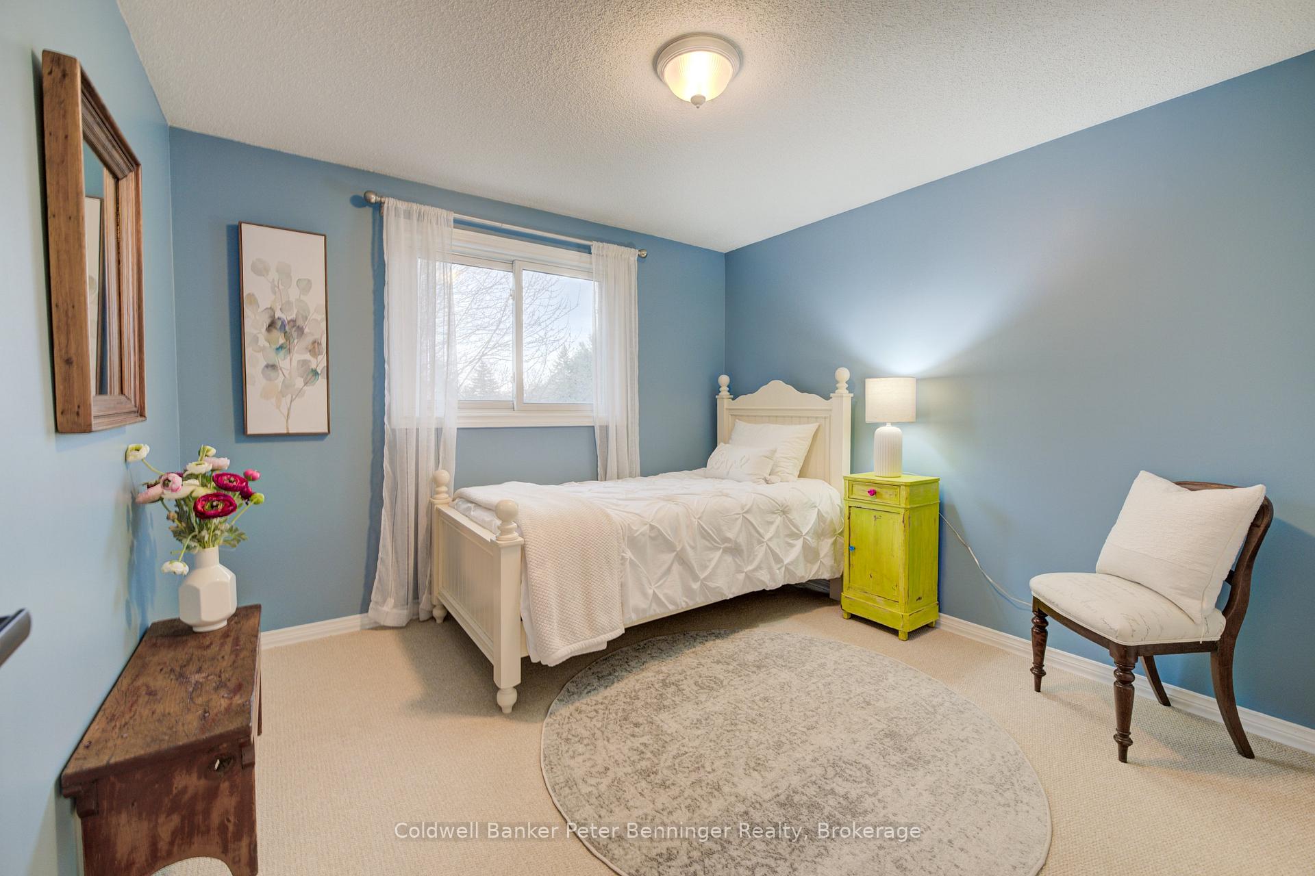 Photo 31 of 275 Canterbury Drive, Waterloo — HOMEH