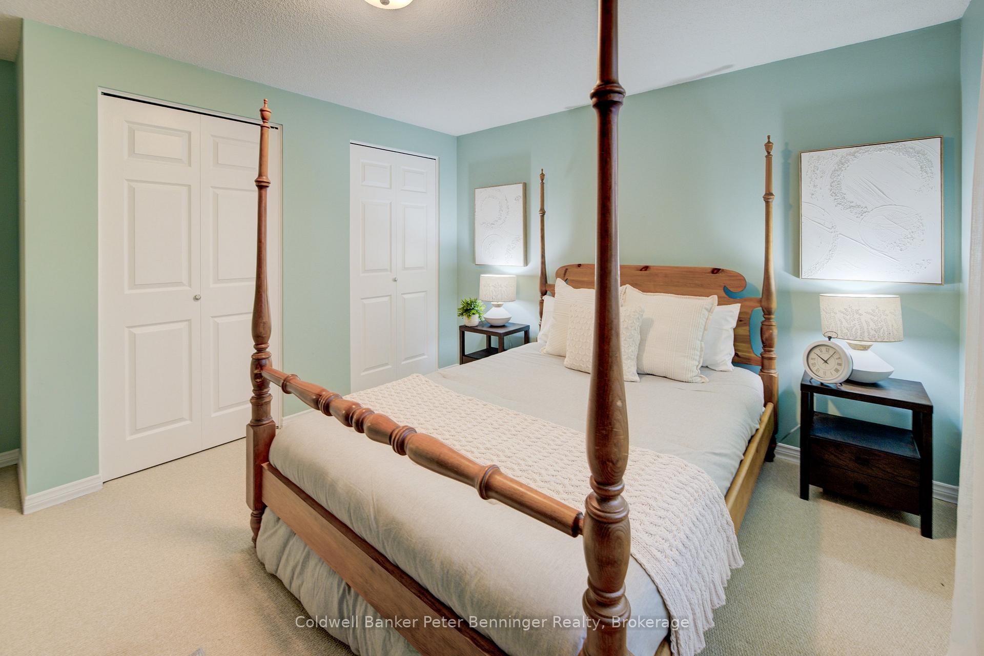 Photo 33 of 275 Canterbury Drive, Waterloo — HOMEH
