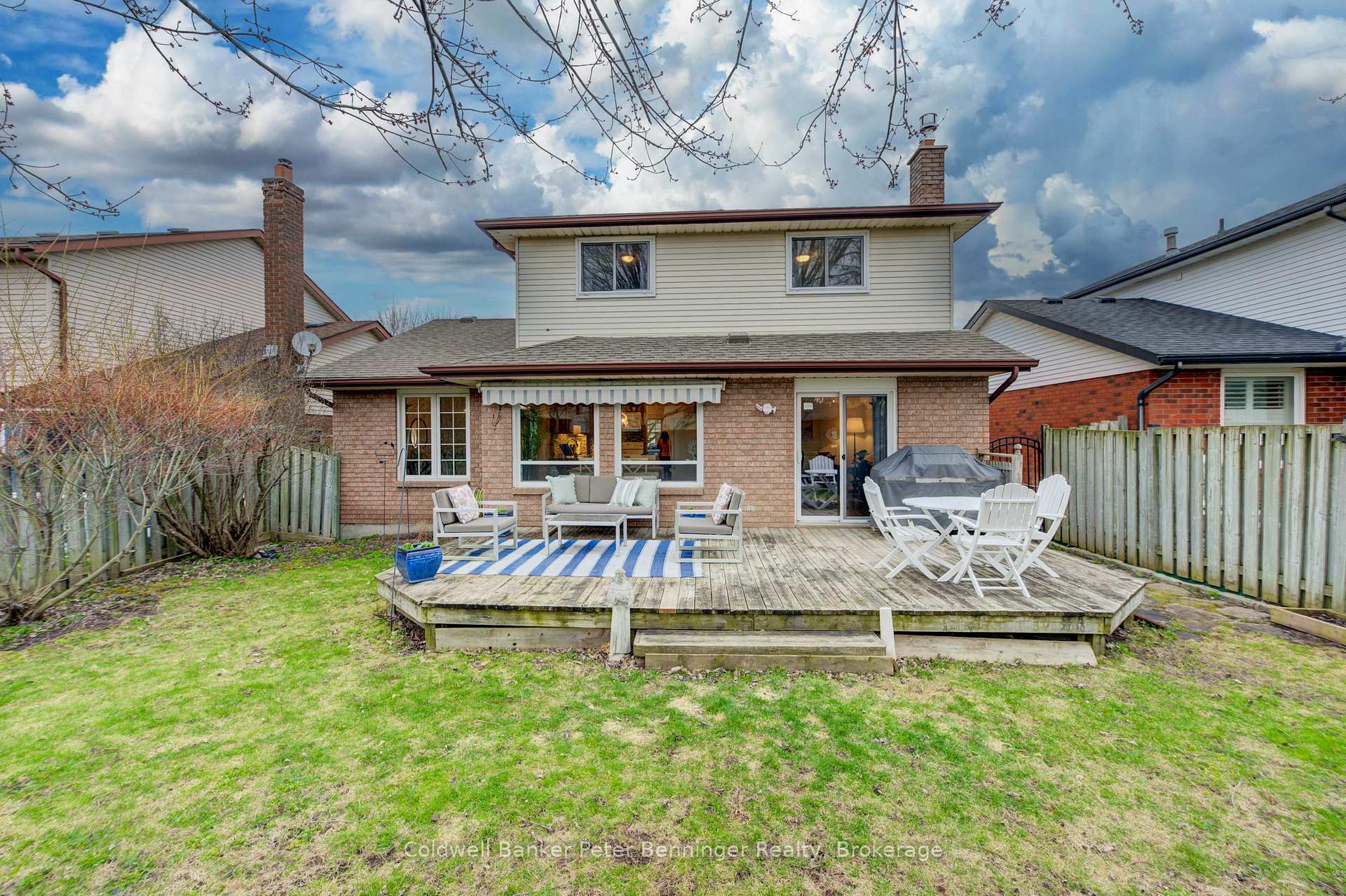 Photo 42 of 275 Canterbury Drive, Waterloo — HOMEH