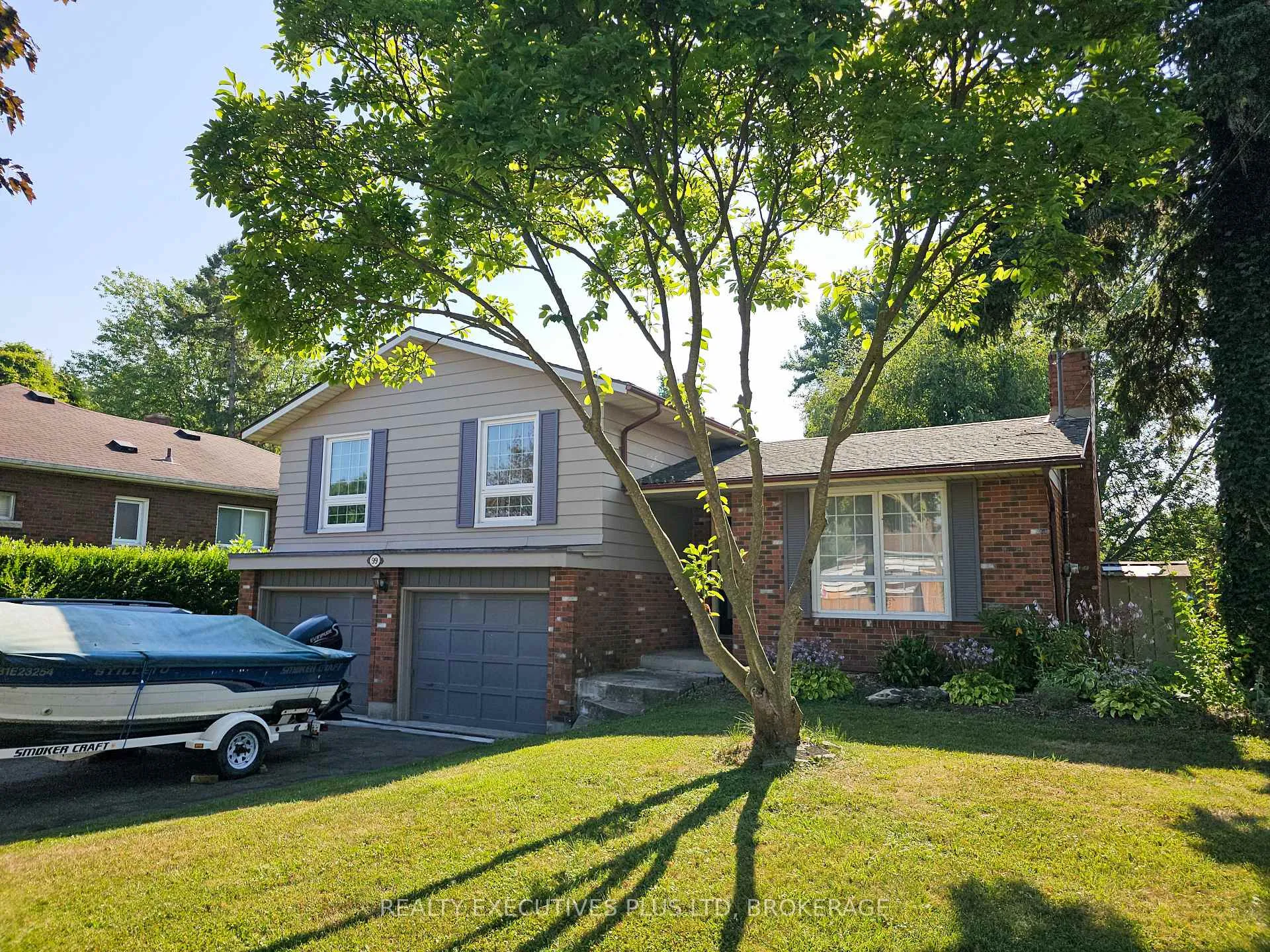 Front of 99 Carlton Avenue