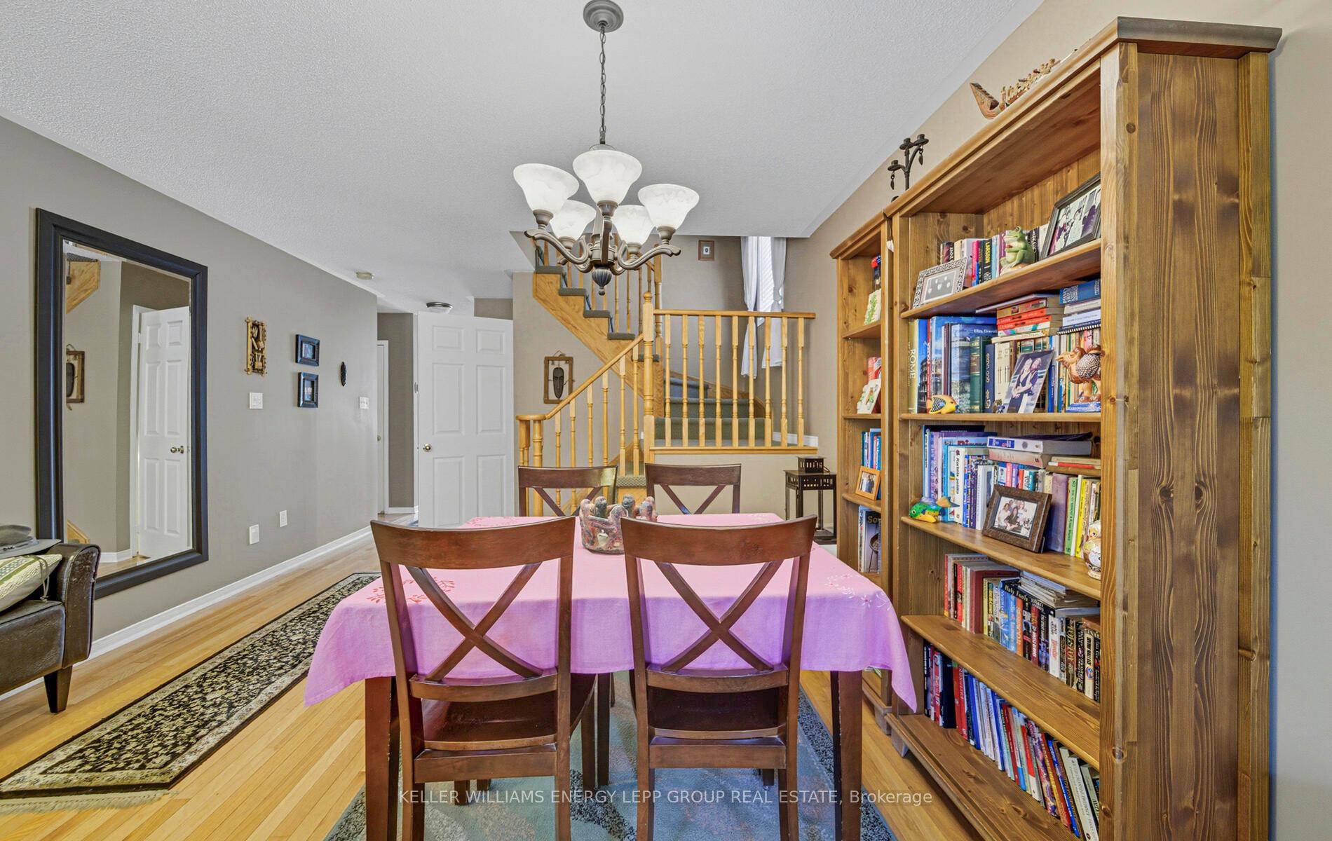 Photo 12 of 81 Harrongate Place, Whitby, Taunton North — HOMEH
