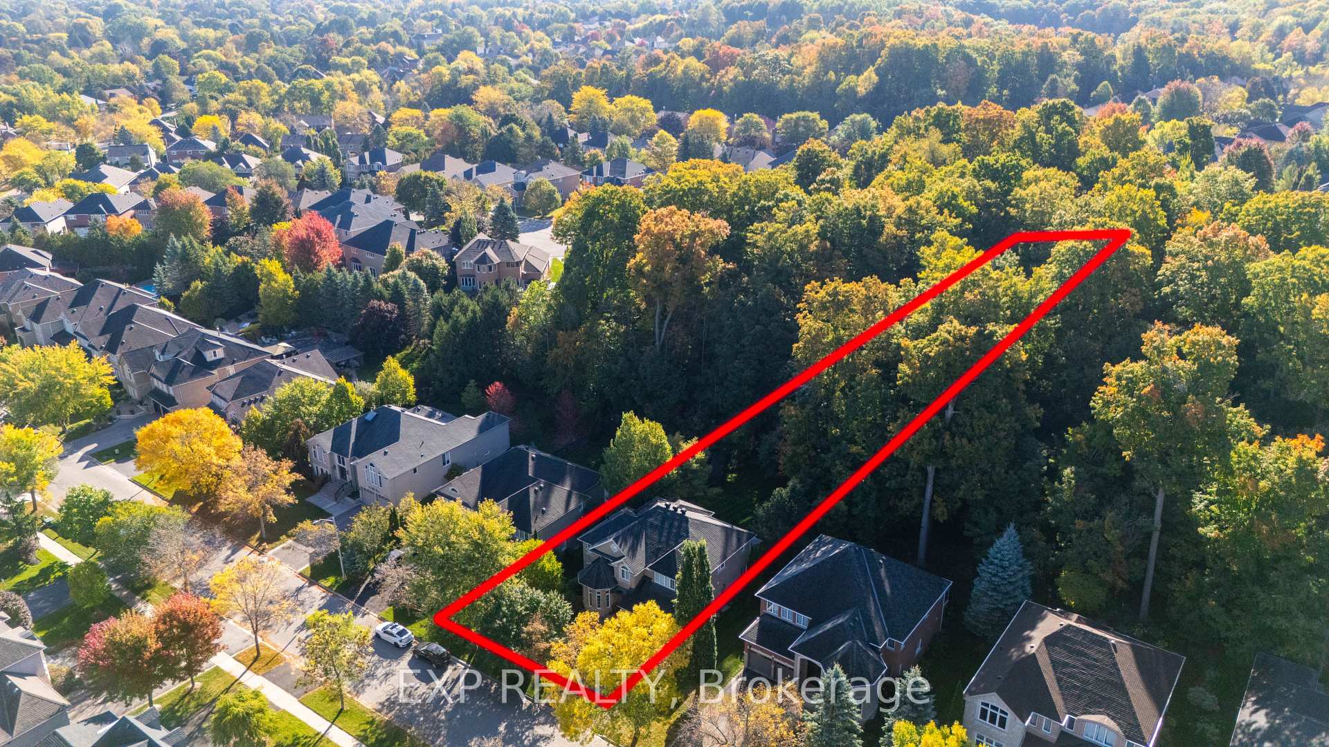 Photo 4 of 85 Willis Drive, Aurora, Aurora Highlands — HOMEH