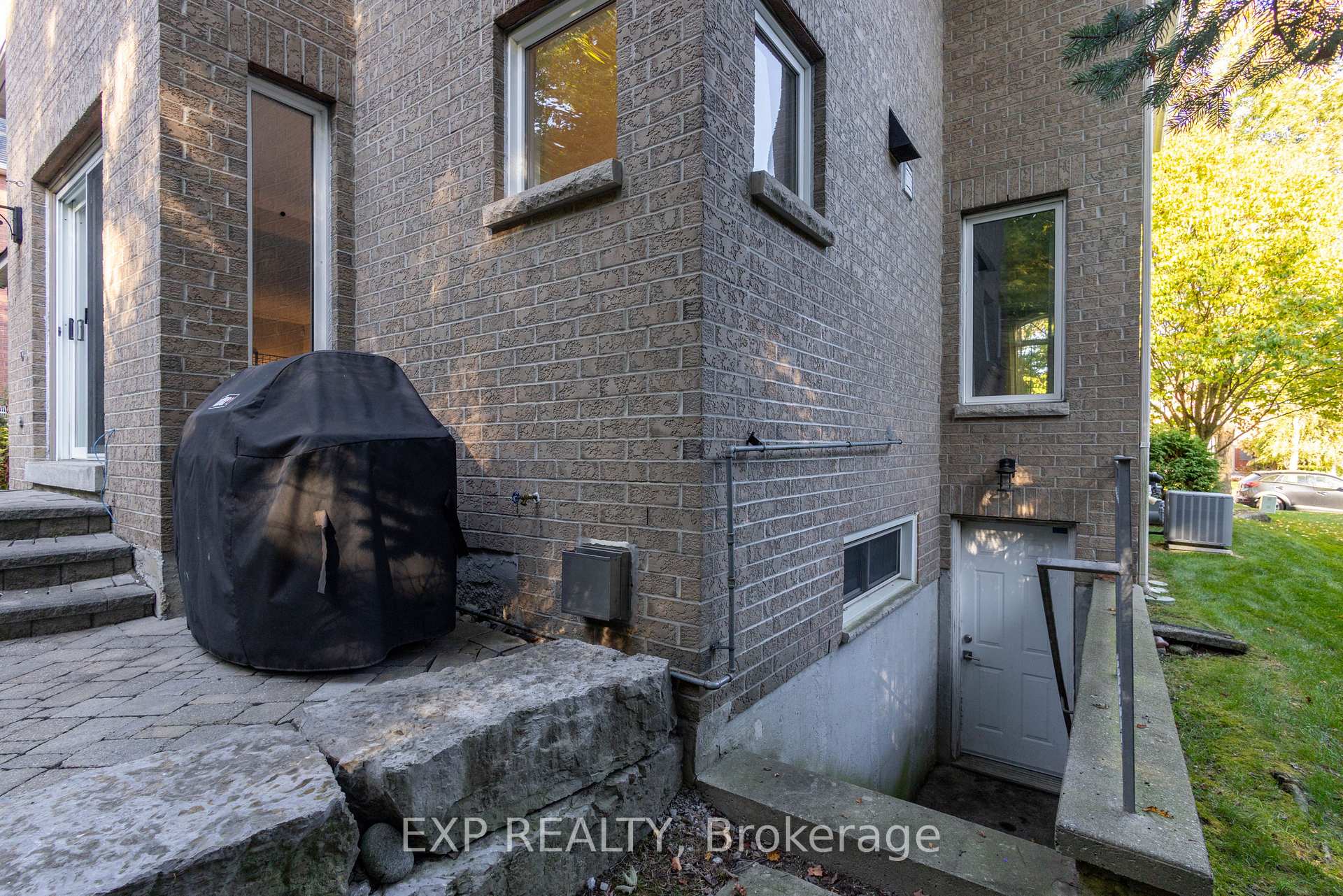 Photo 46 of 85 Willis Drive, Aurora, Aurora Highlands — HOMEH
