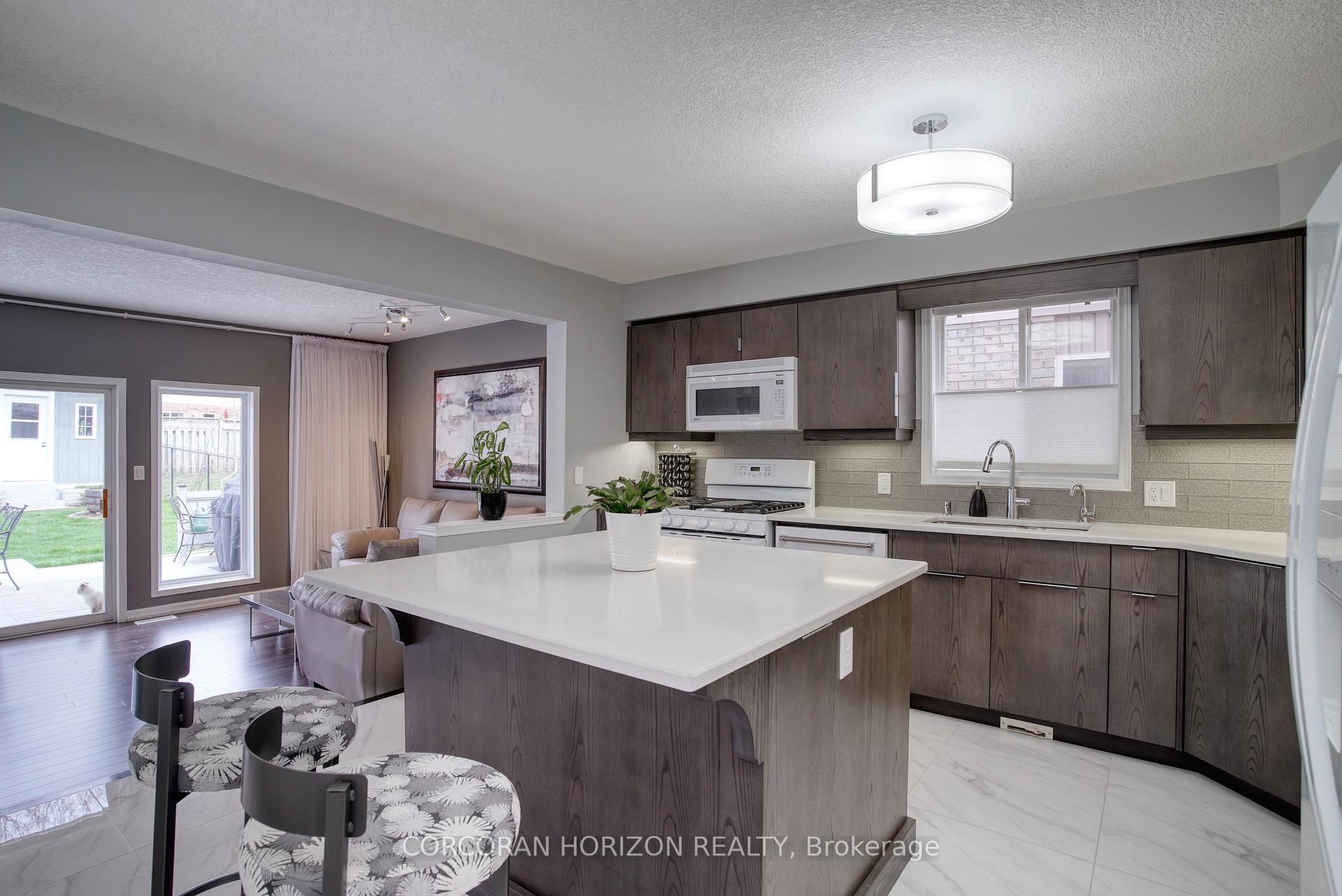 Photo 6 of 514 Brookmill Crescent, Waterloo — HOMEH