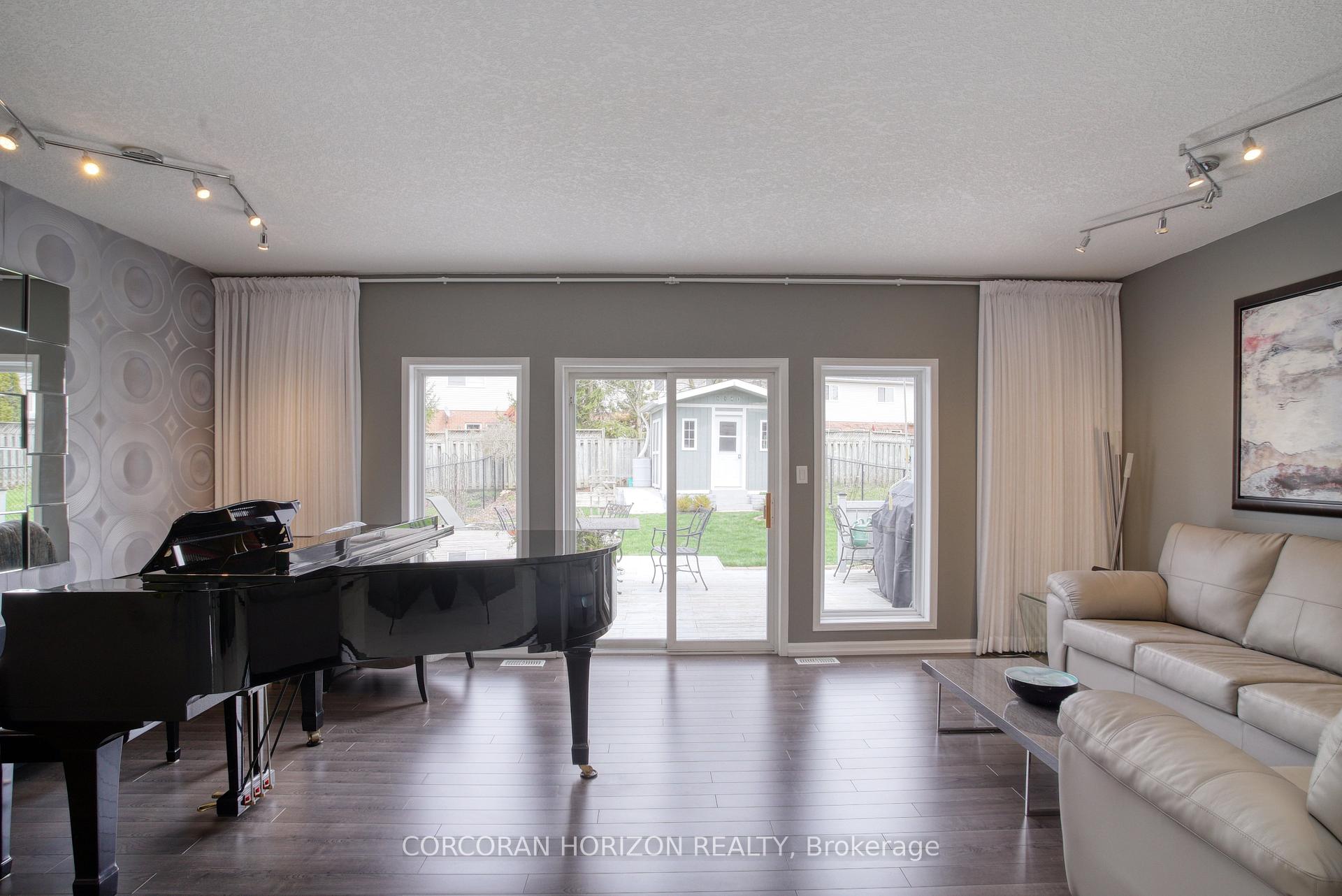 Photo 13 of 514 Brookmill Crescent, Waterloo — HOMEH