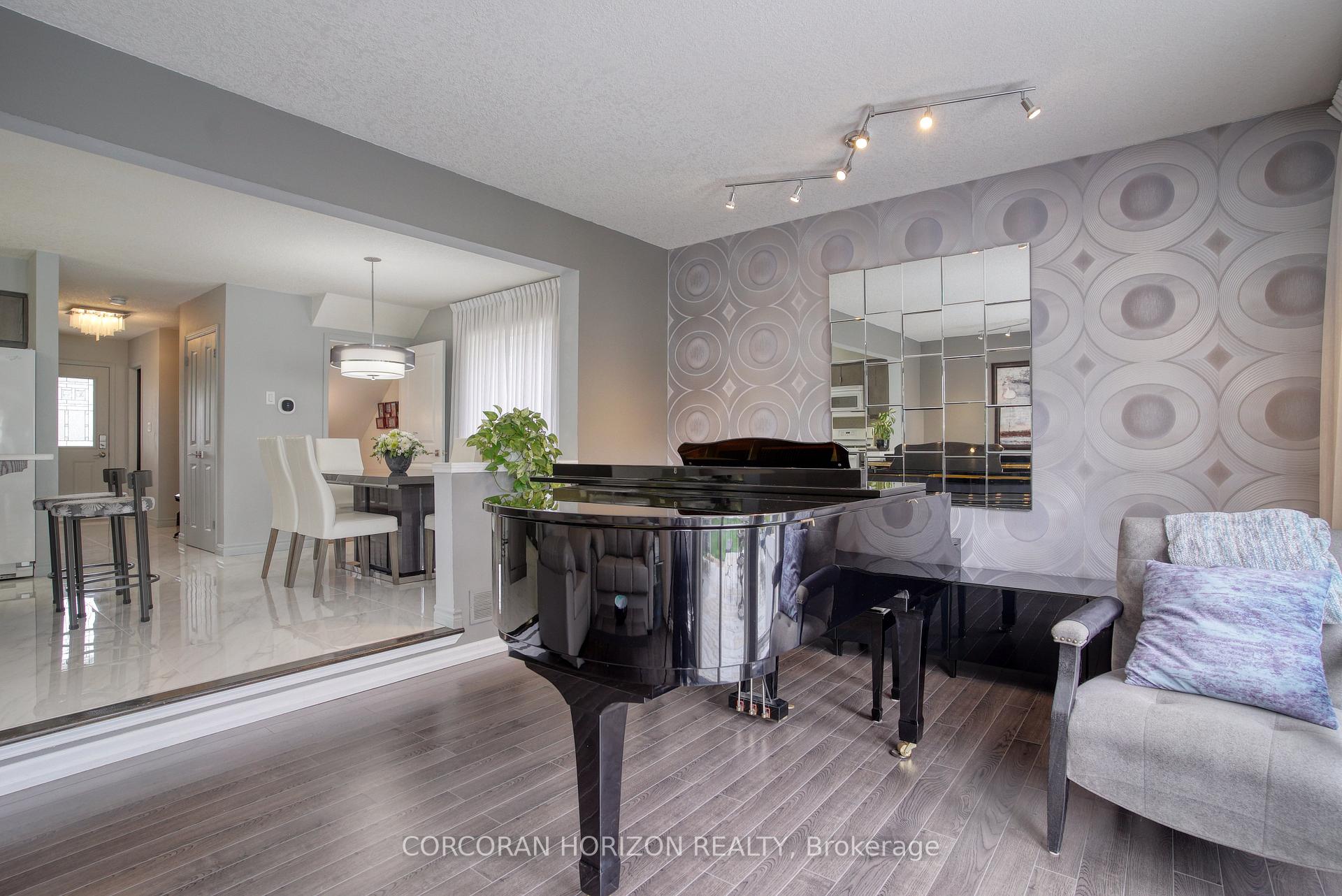 Photo 14 of 514 Brookmill Crescent, Waterloo — HOMEH