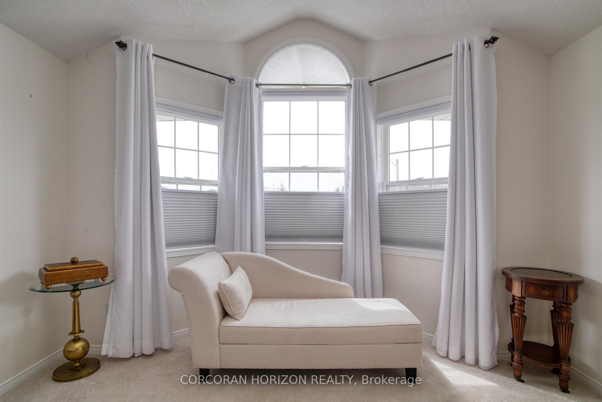 Photo 18 of 514 Brookmill Crescent, Waterloo — HOMEH