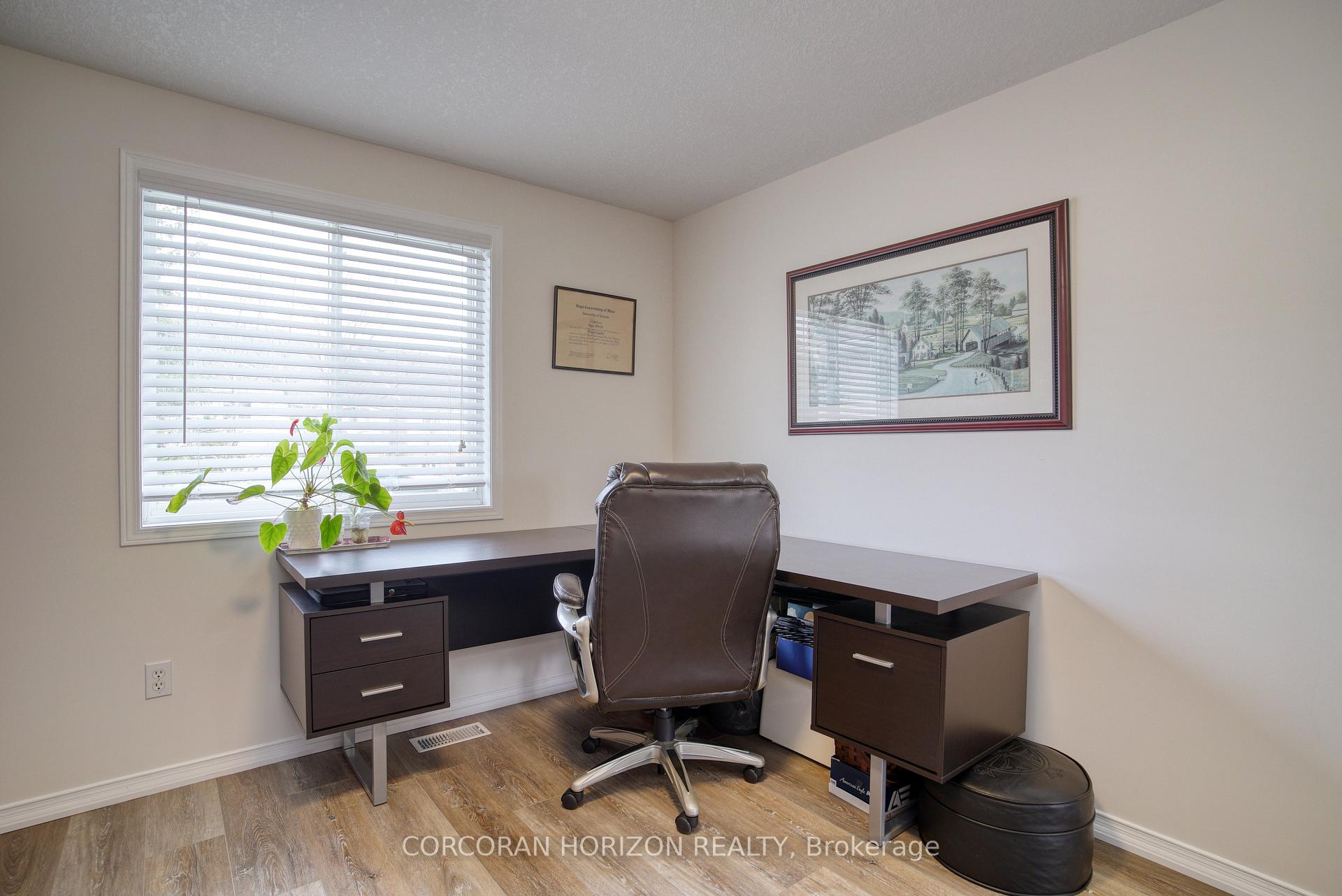 Photo 25 of 514 Brookmill Crescent, Waterloo — HOMEH