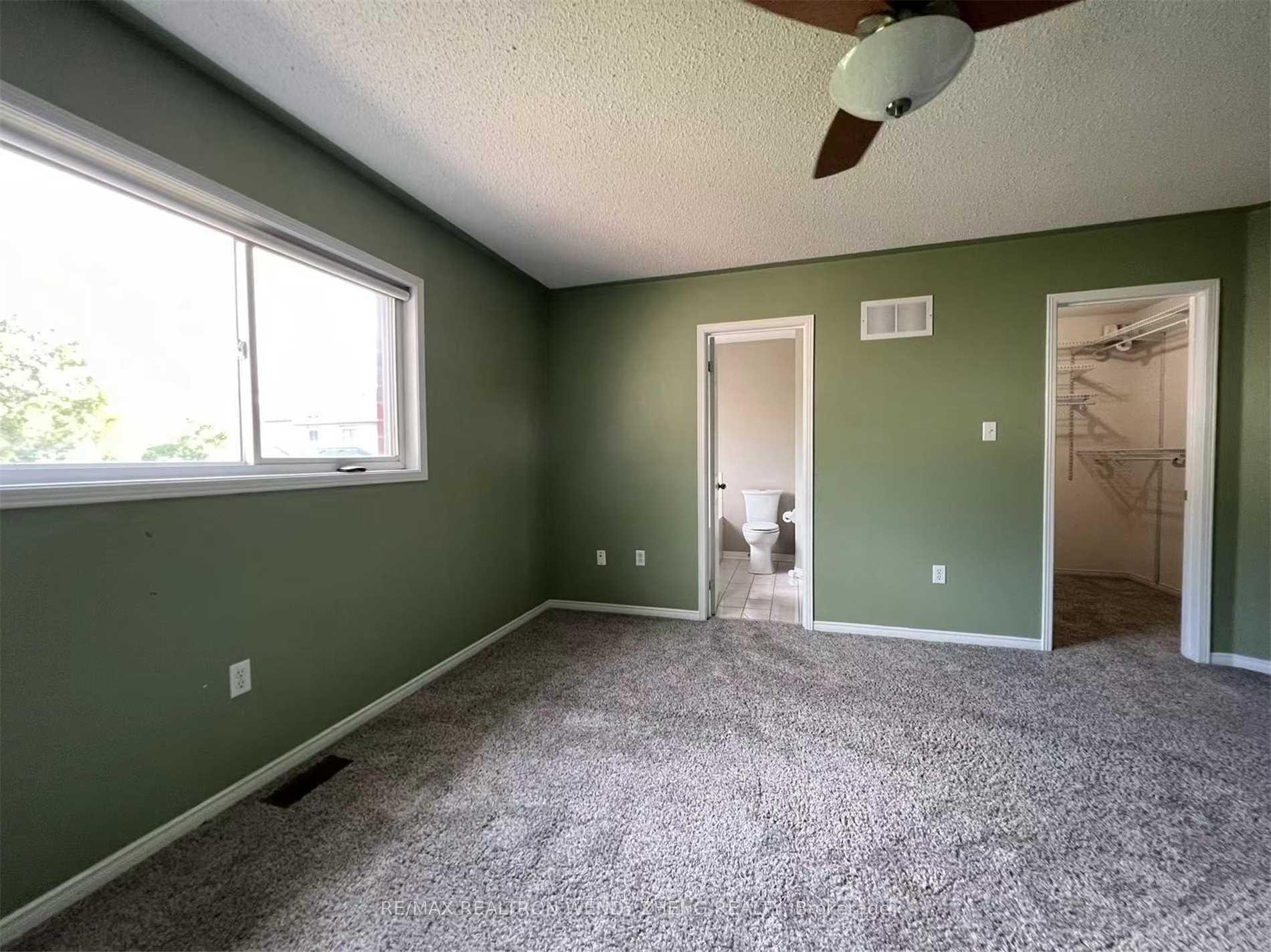 Photo 9 of 6 Palomino Place, Whitby, Pringle Creek — HOMEH