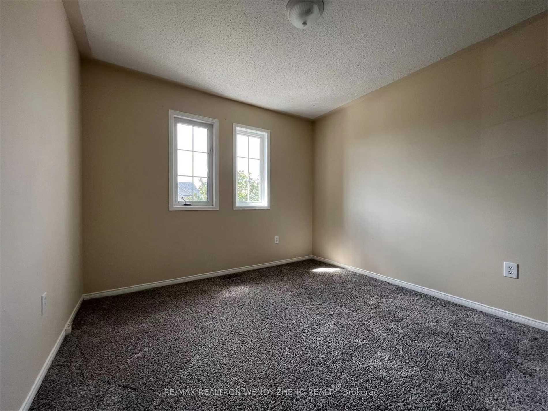Photo 14 of 6 Palomino Place, Whitby, Pringle Creek — HOMEH