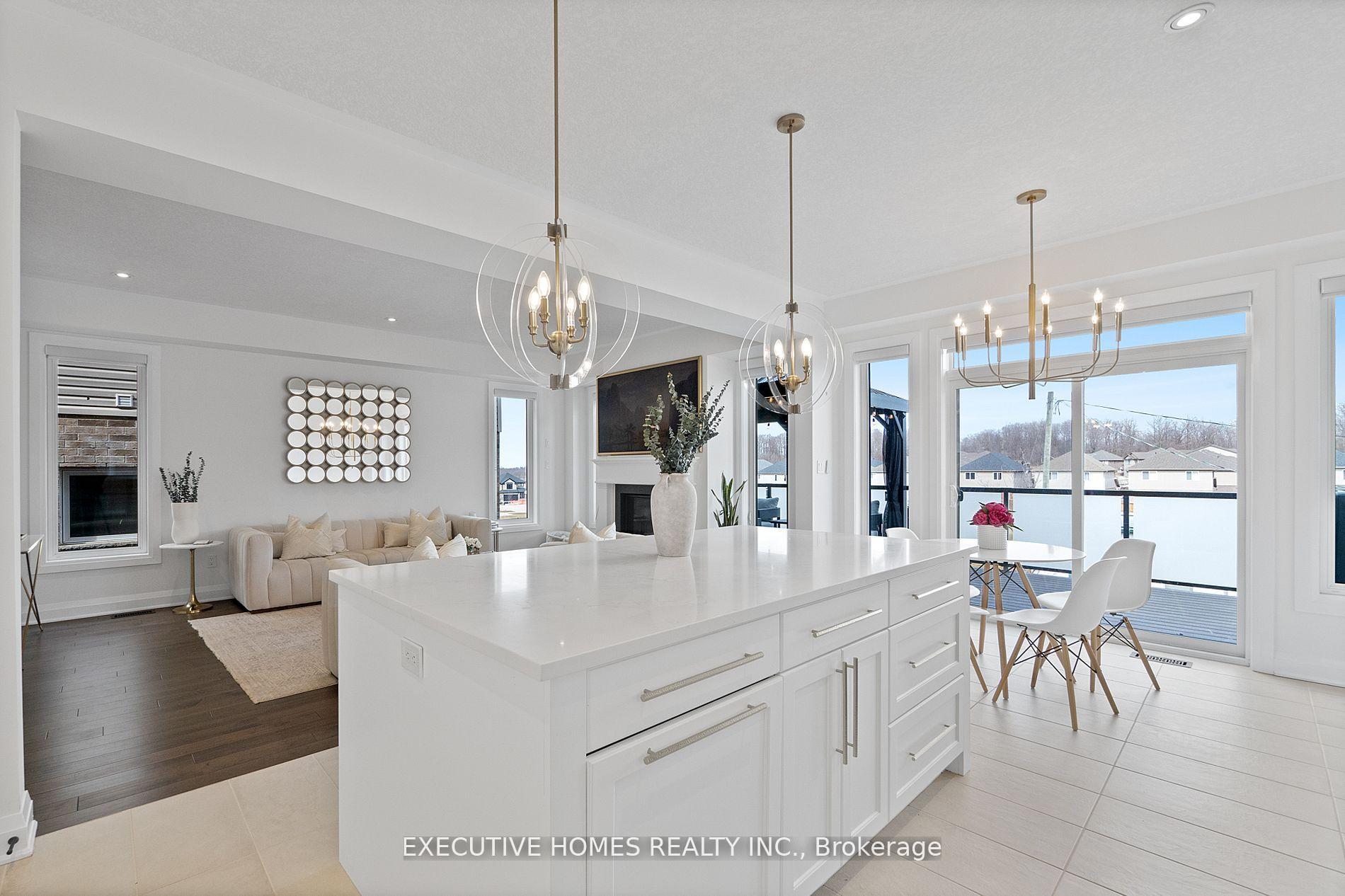 Photo 15 of 326 Chokecherry Crescent, Waterloo — HOMEH