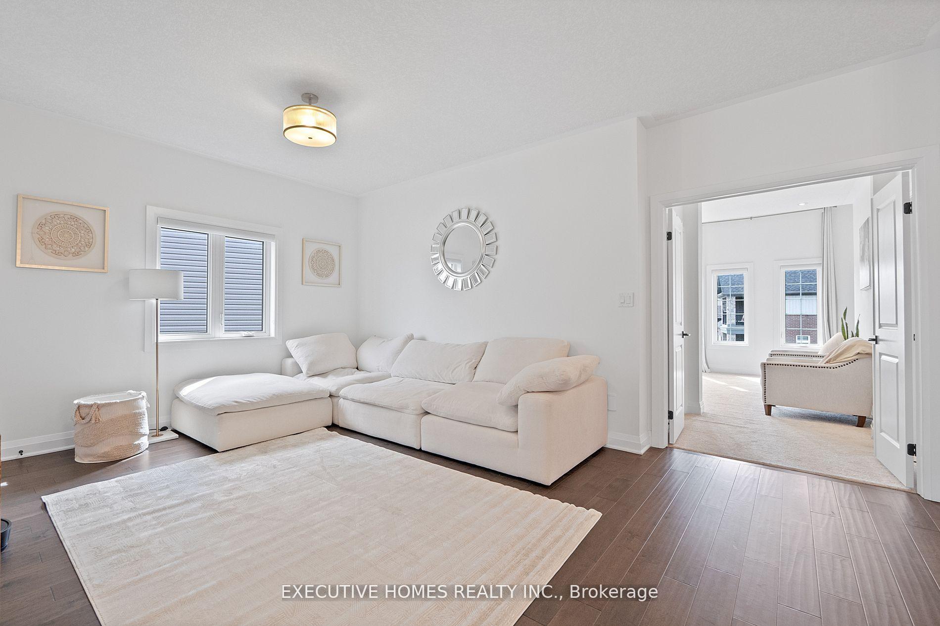 Photo 21 of 326 Chokecherry Crescent, Waterloo — HOMEH