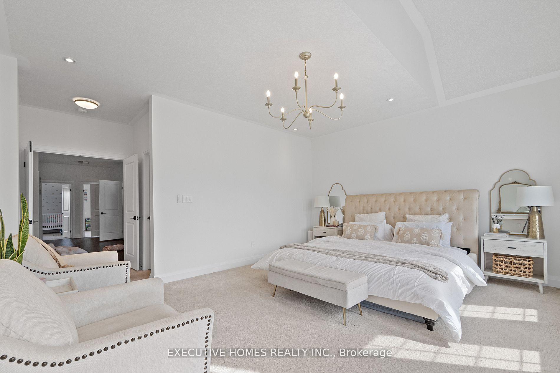 Photo 24 of 326 Chokecherry Crescent, Waterloo — HOMEH