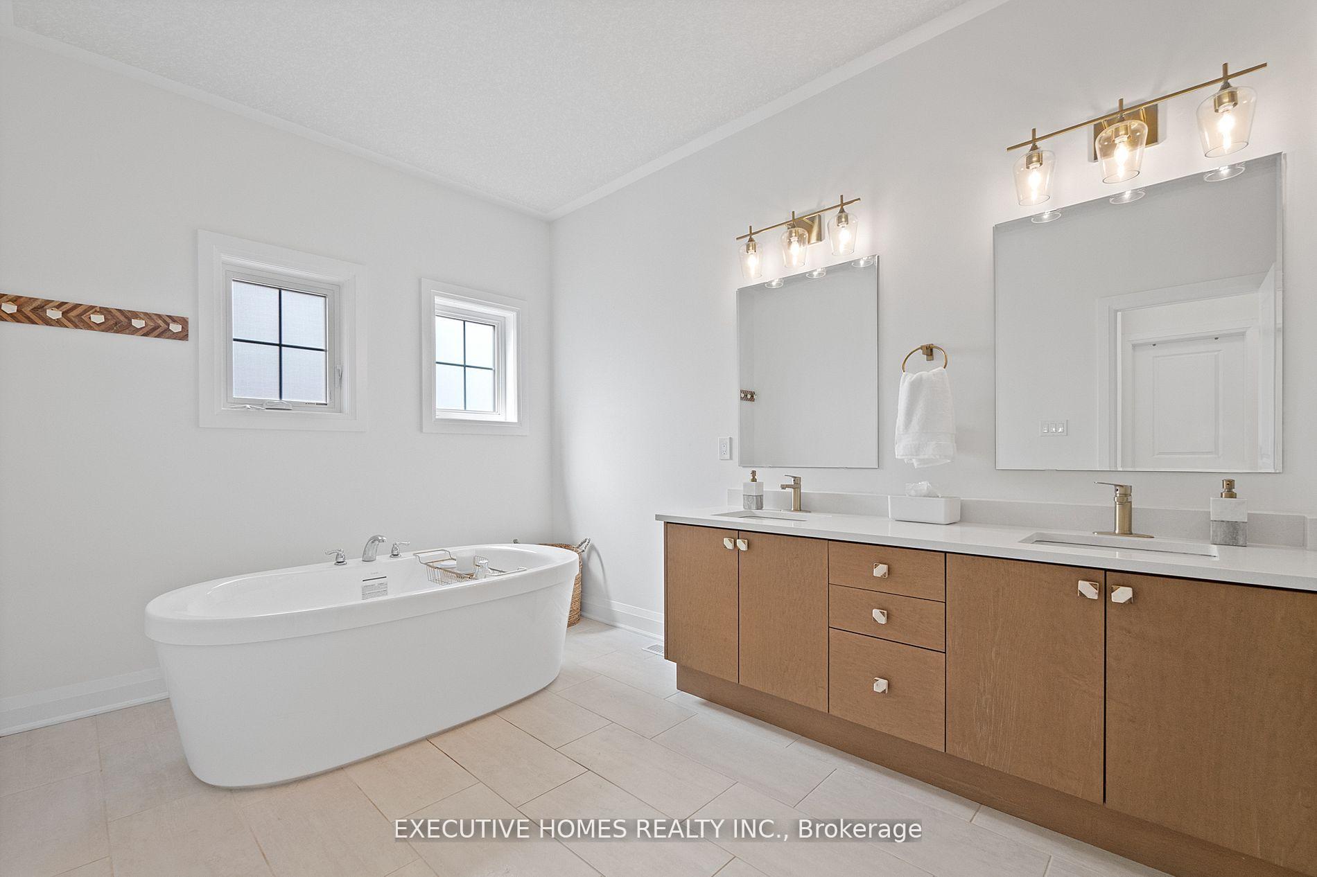 Photo 27 of 326 Chokecherry Crescent, Waterloo — HOMEH