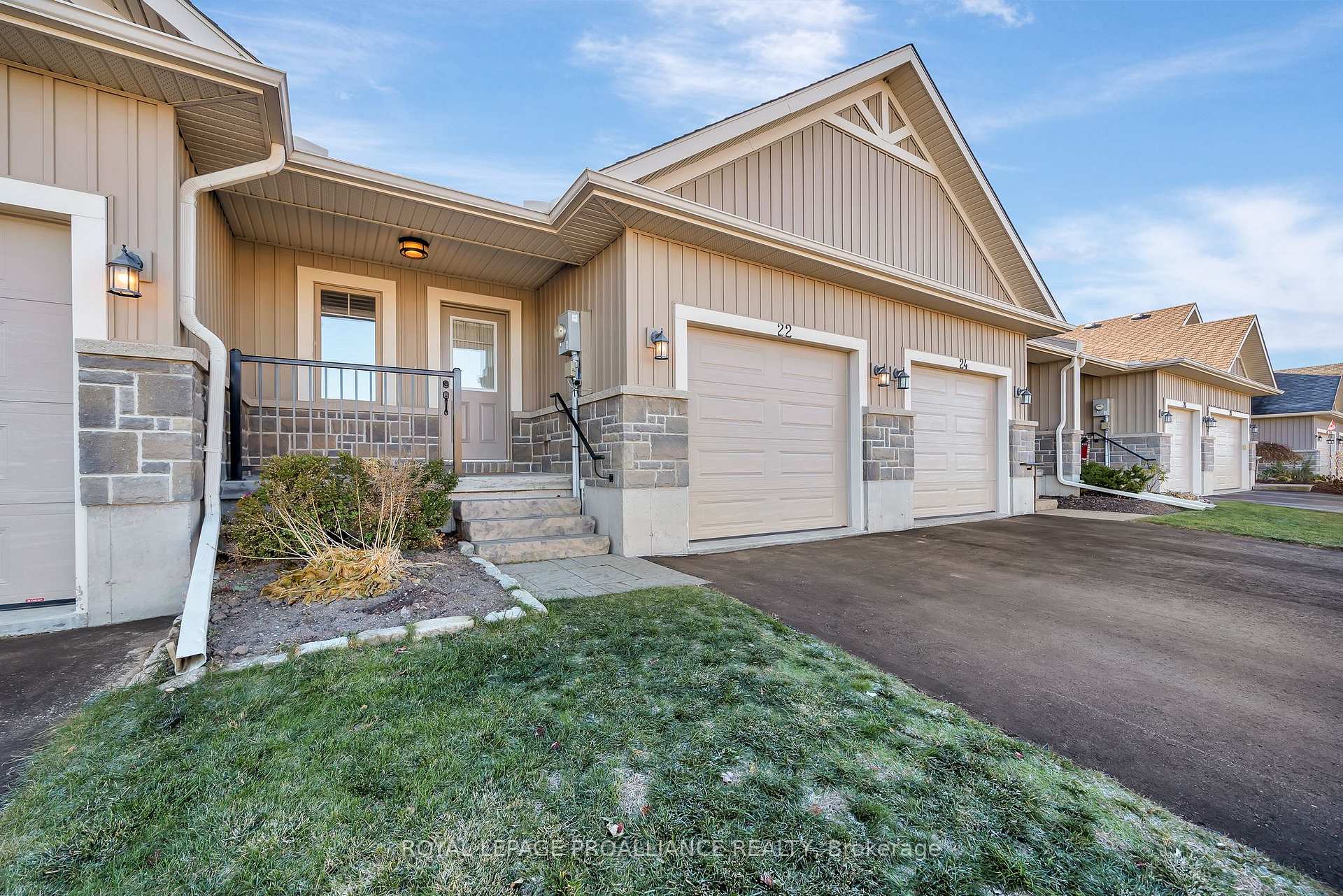 Photo 1 of 22 Chinook Street, Belleville, Belleville Ward — HOMEH
