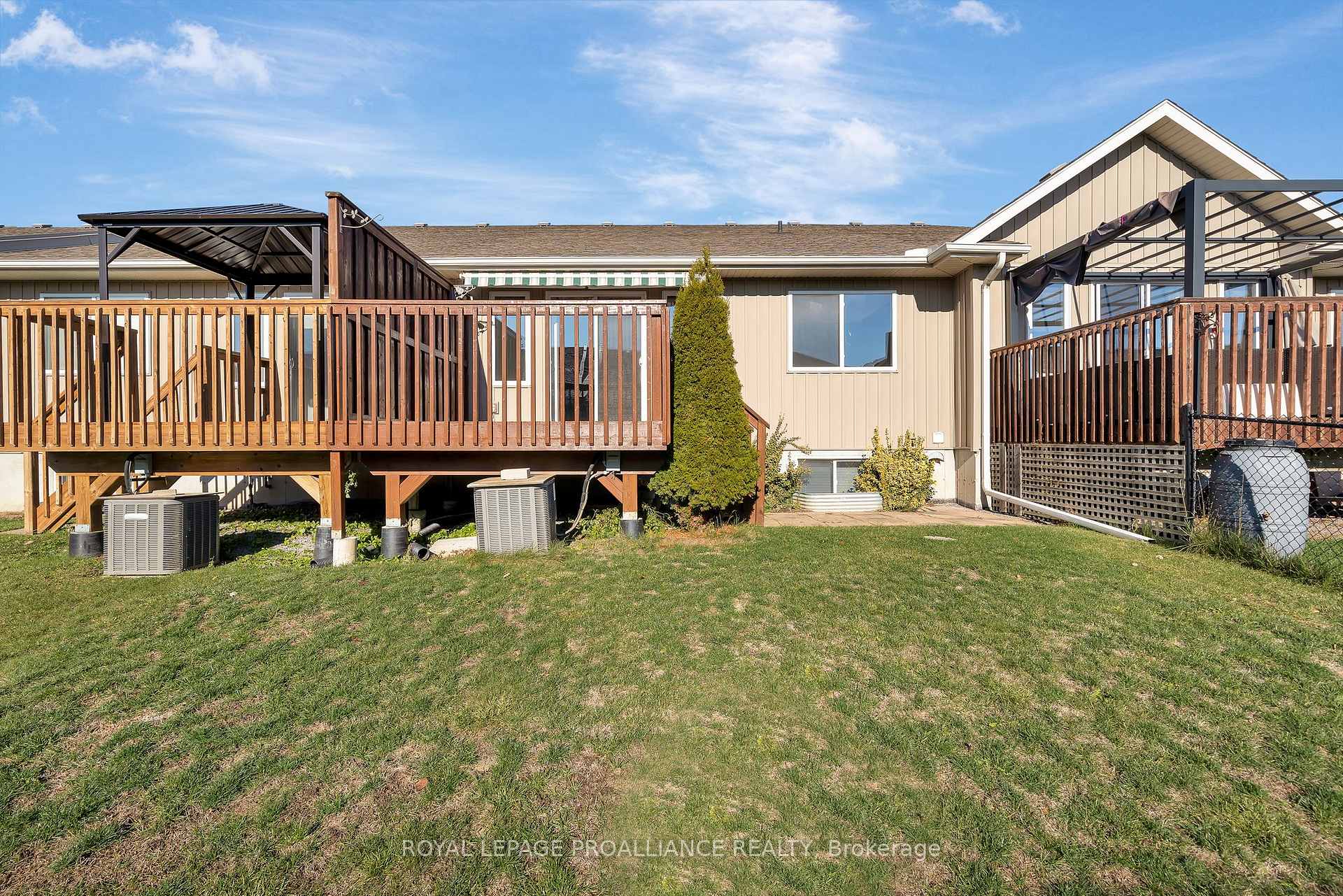 Photo 38 of 22 Chinook Street, Belleville, Belleville Ward — HOMEH