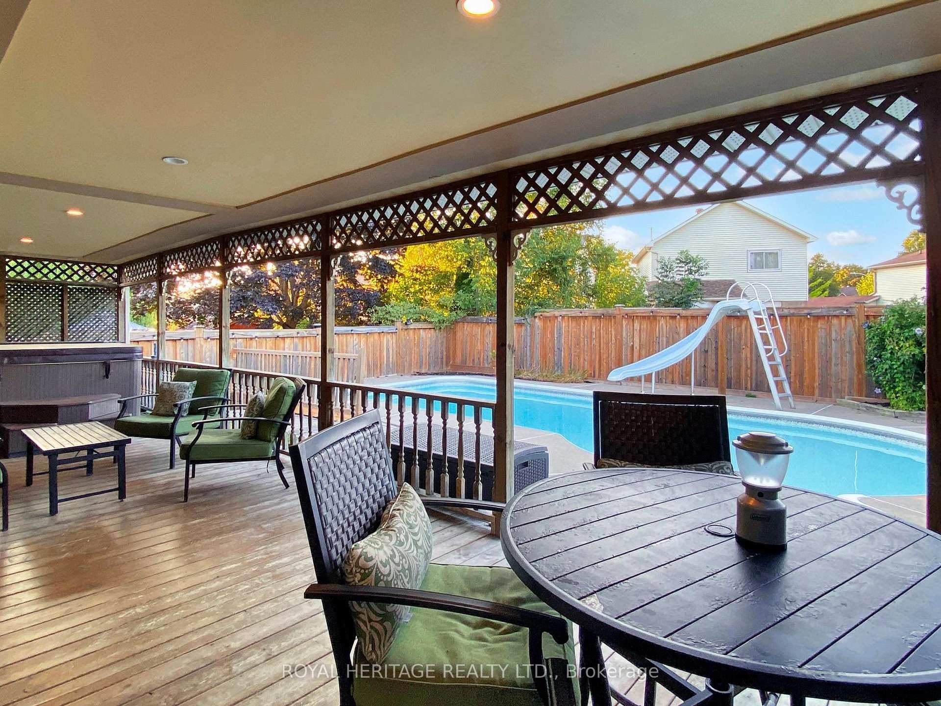 Photo 38 of 138 William Stephenson Drive, Whitby, Blue Grass Meadows — HOMEH