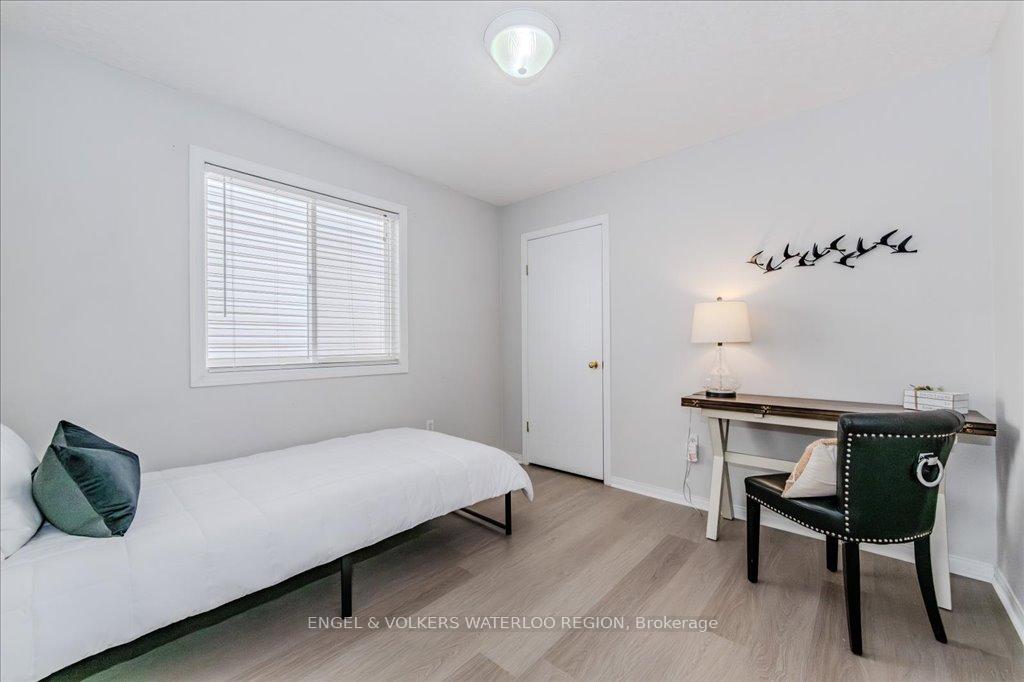 Photo 26 of 764 Zermatt Drive, Waterloo, Clair Hills — HOMEH