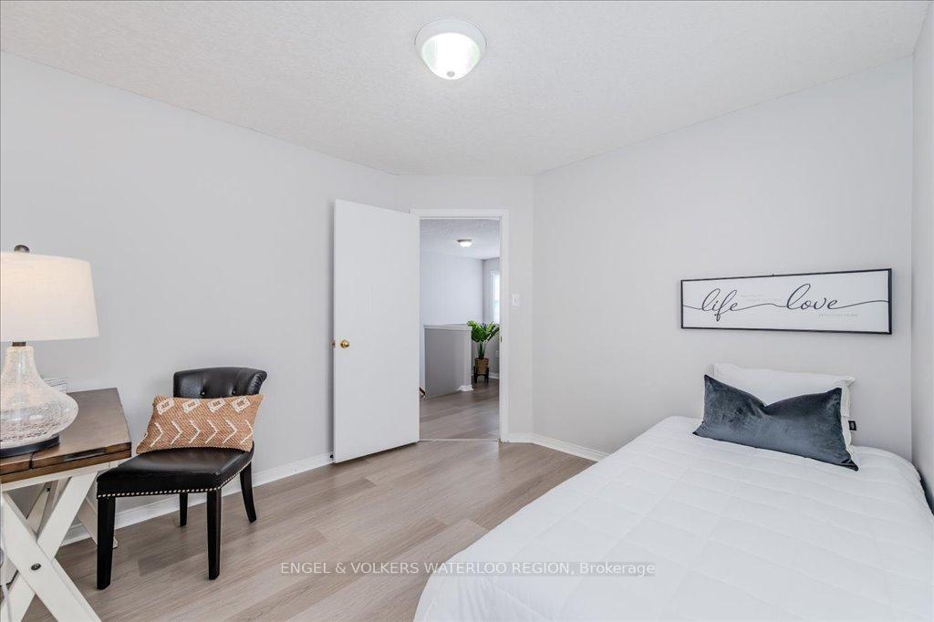 Photo 27 of 764 Zermatt Drive, Waterloo, Clair Hills — HOMEH