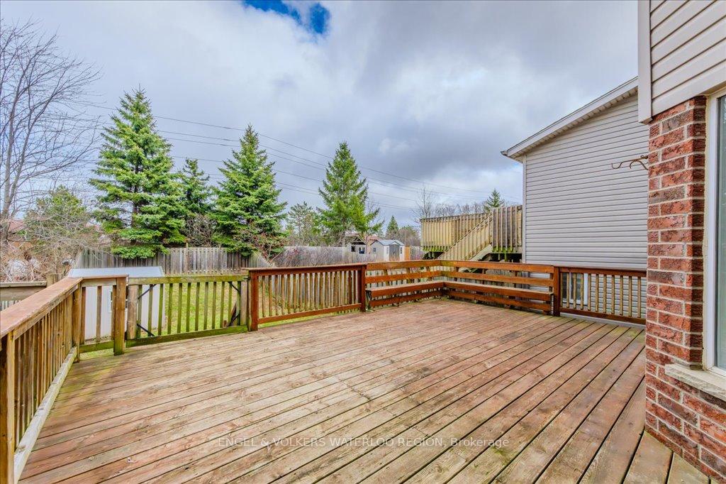Photo 36 of 764 Zermatt Drive, Waterloo, Clair Hills — HOMEH
