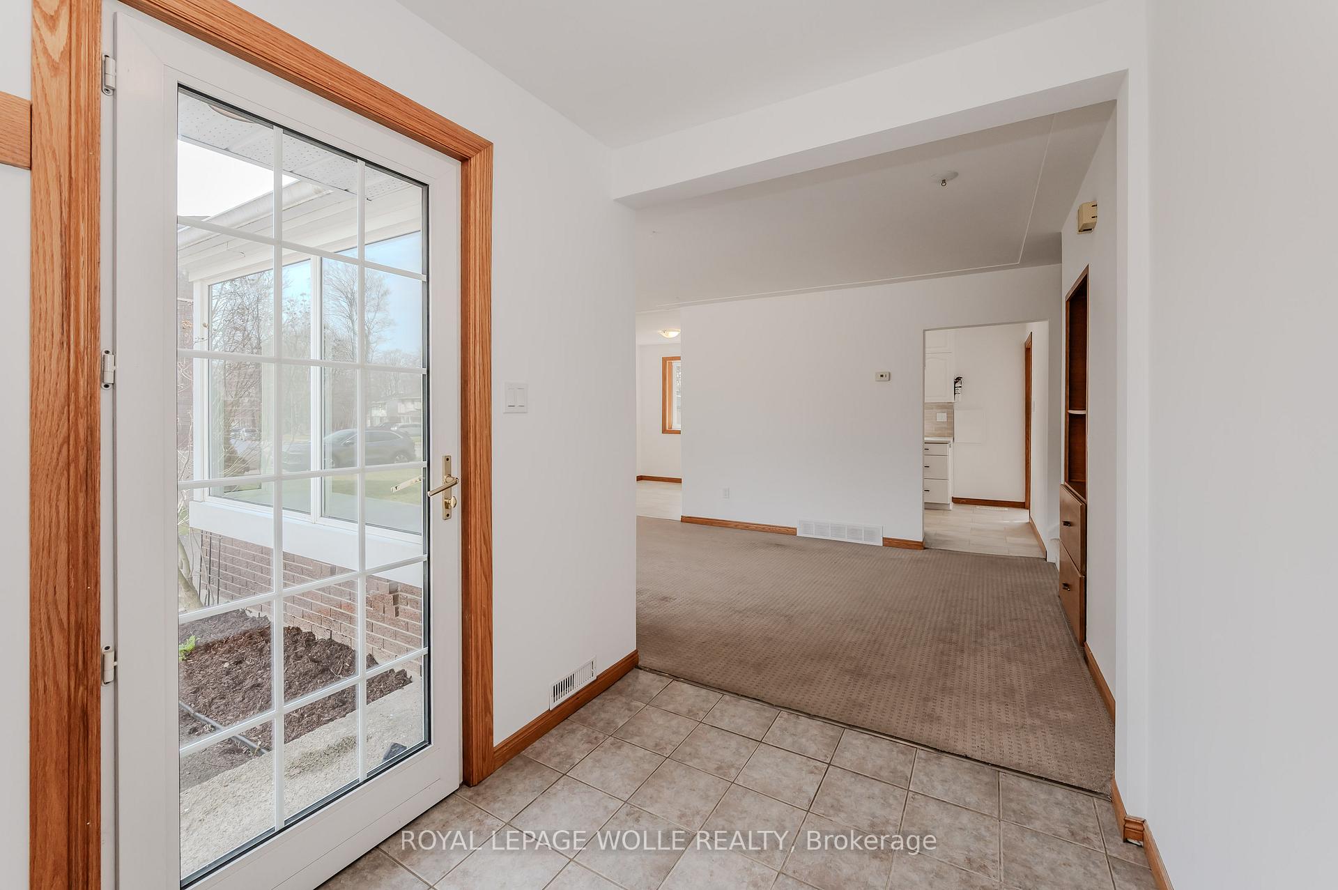 Photo 6 of 93 Blythwood Road, Waterloo, Lakeshore Village — HOMEH