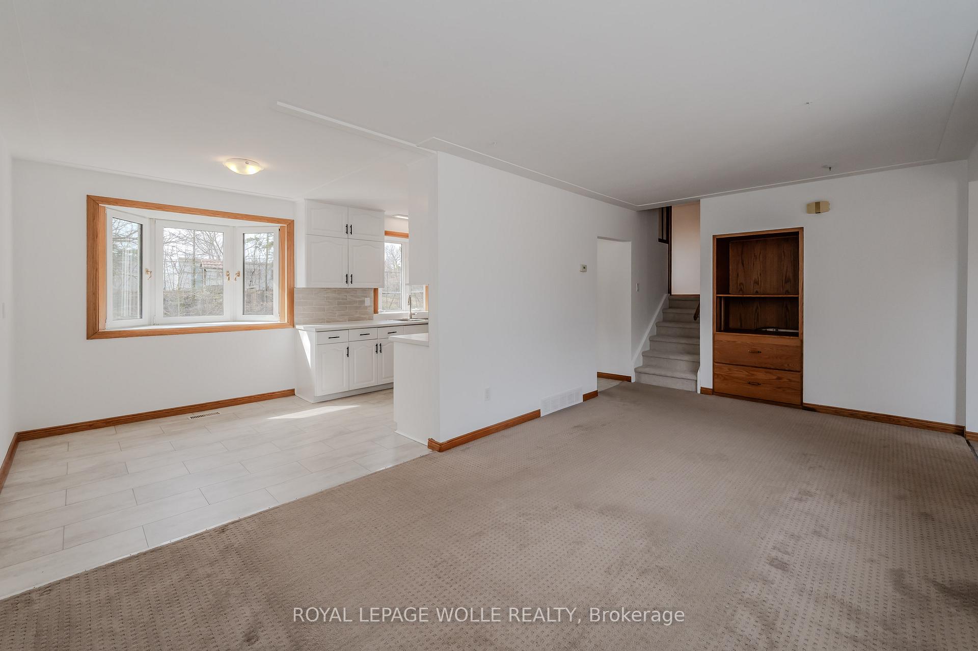 Photo 10 of 93 Blythwood Road, Waterloo, Lakeshore Village — HOMEH