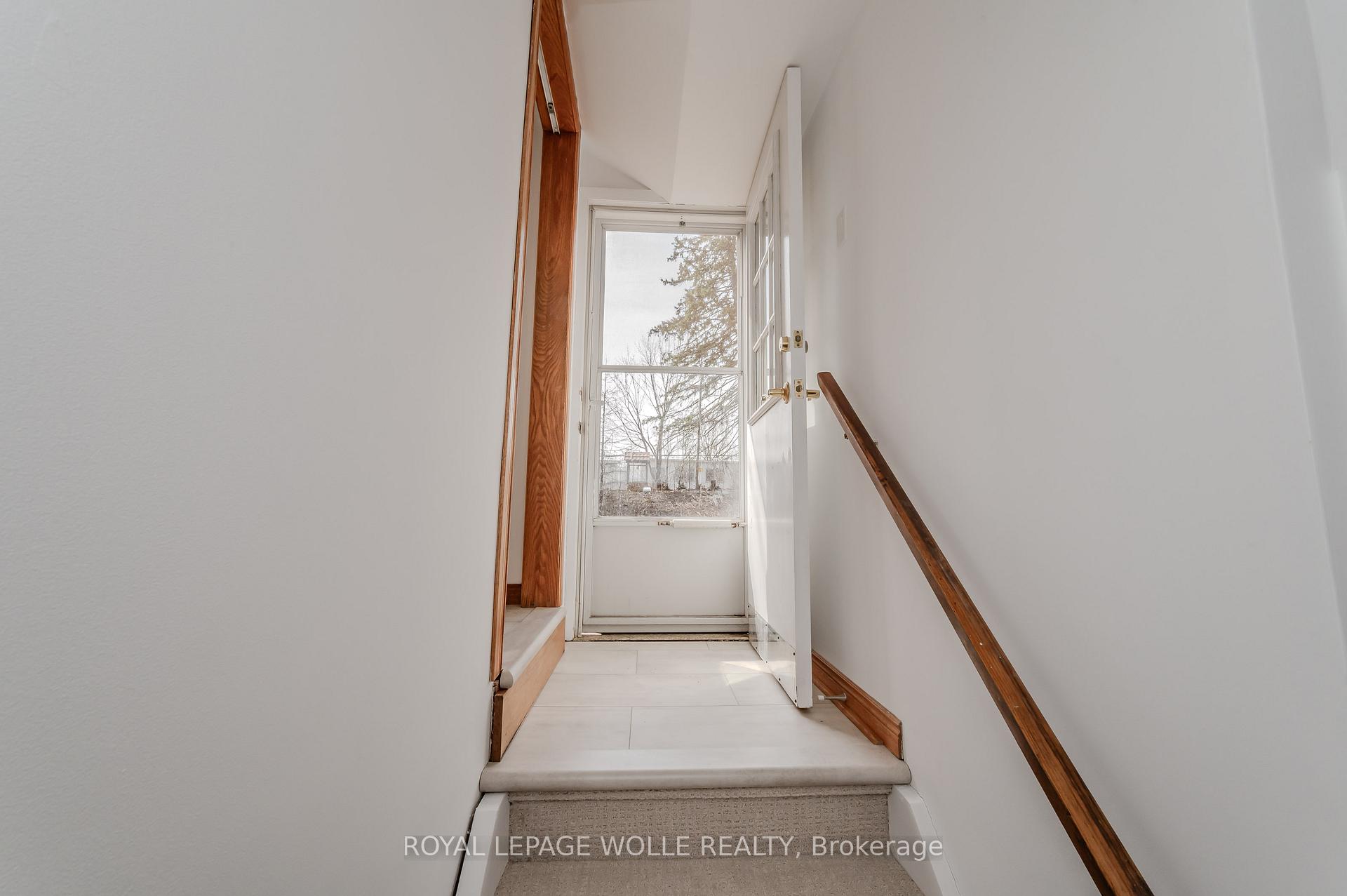 Photo 28 of 93 Blythwood Road, Waterloo, Lakeshore Village — HOMEH