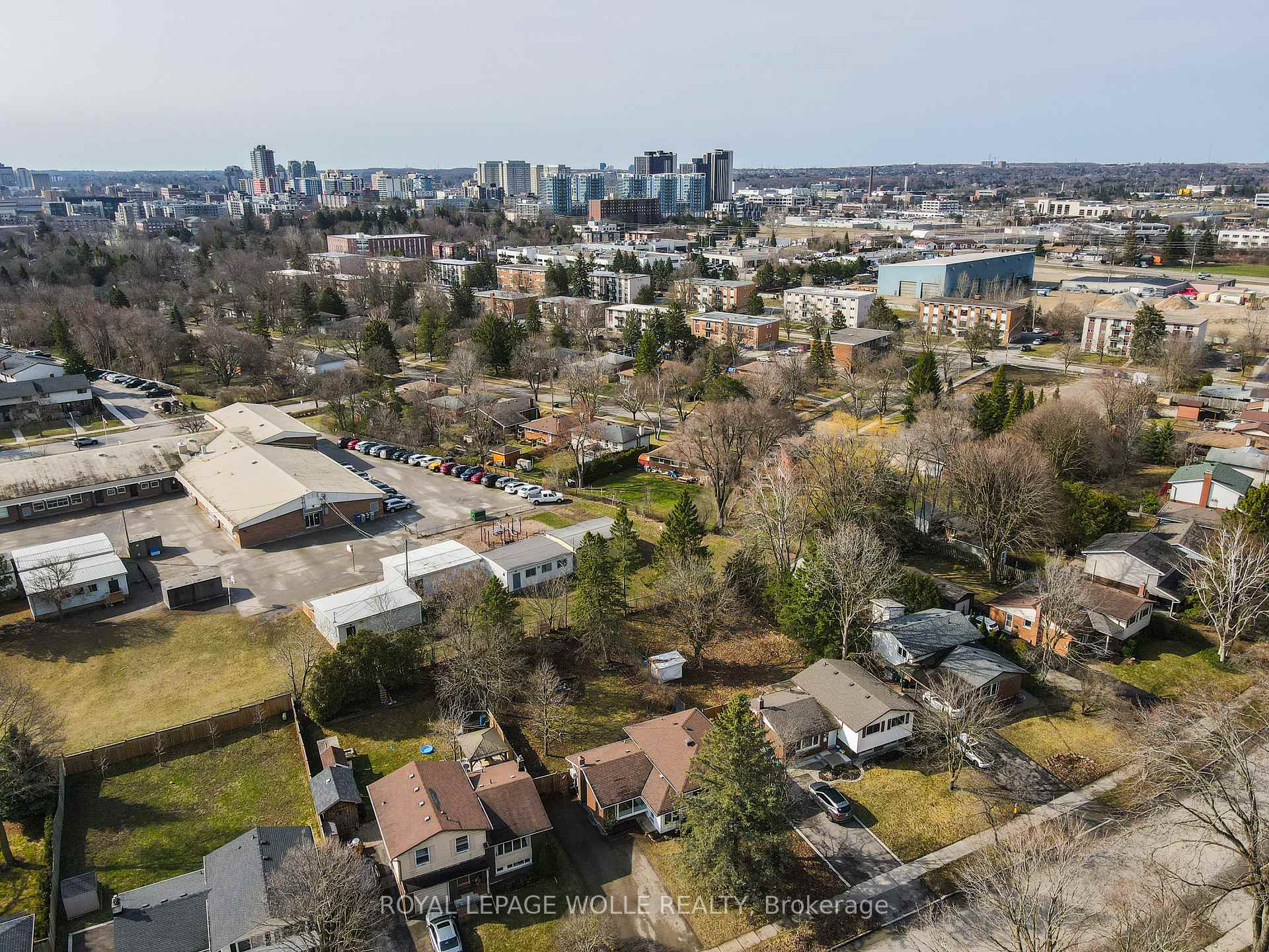 Photo 40 of 93 Blythwood Road, Waterloo, Lakeshore Village — HOMEH