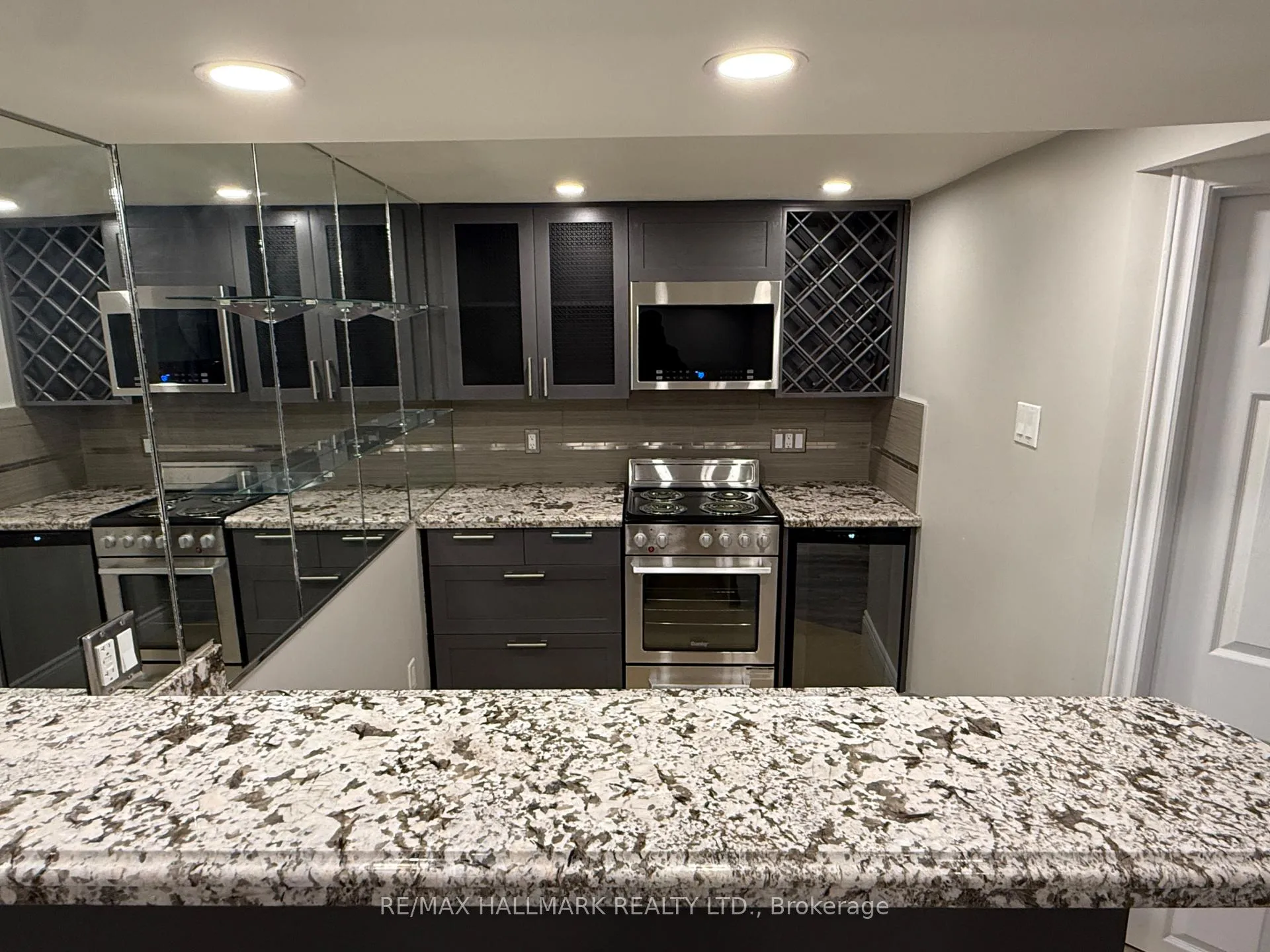 Photo 2 of Unit Basement, 94 Marbella Road N, Vaughan, Sonoma Heights — HOMEH