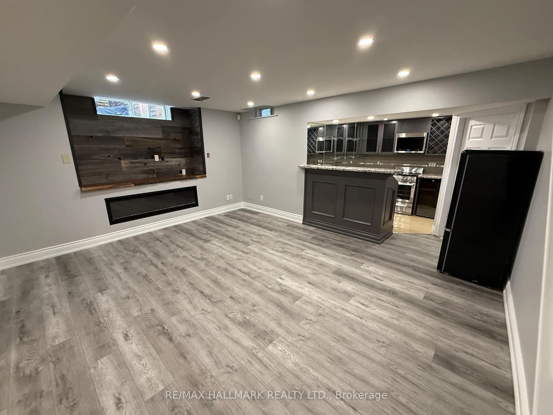 Photo 5 of Unit Basement, 94 Marbella Road N, Vaughan, Sonoma Heights — HOMEH