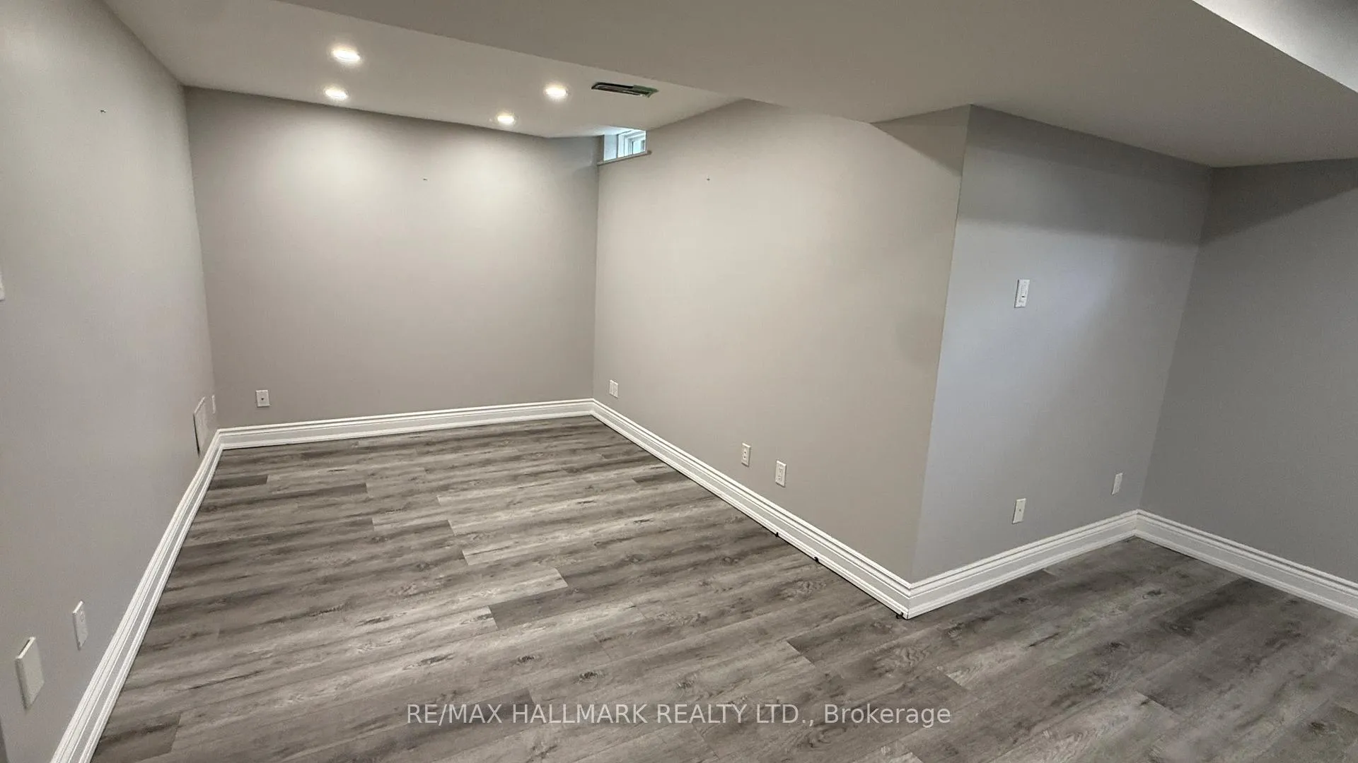 Photo 10 of Unit Basement, 94 Marbella Road N, Vaughan, Sonoma Heights — HOMEH