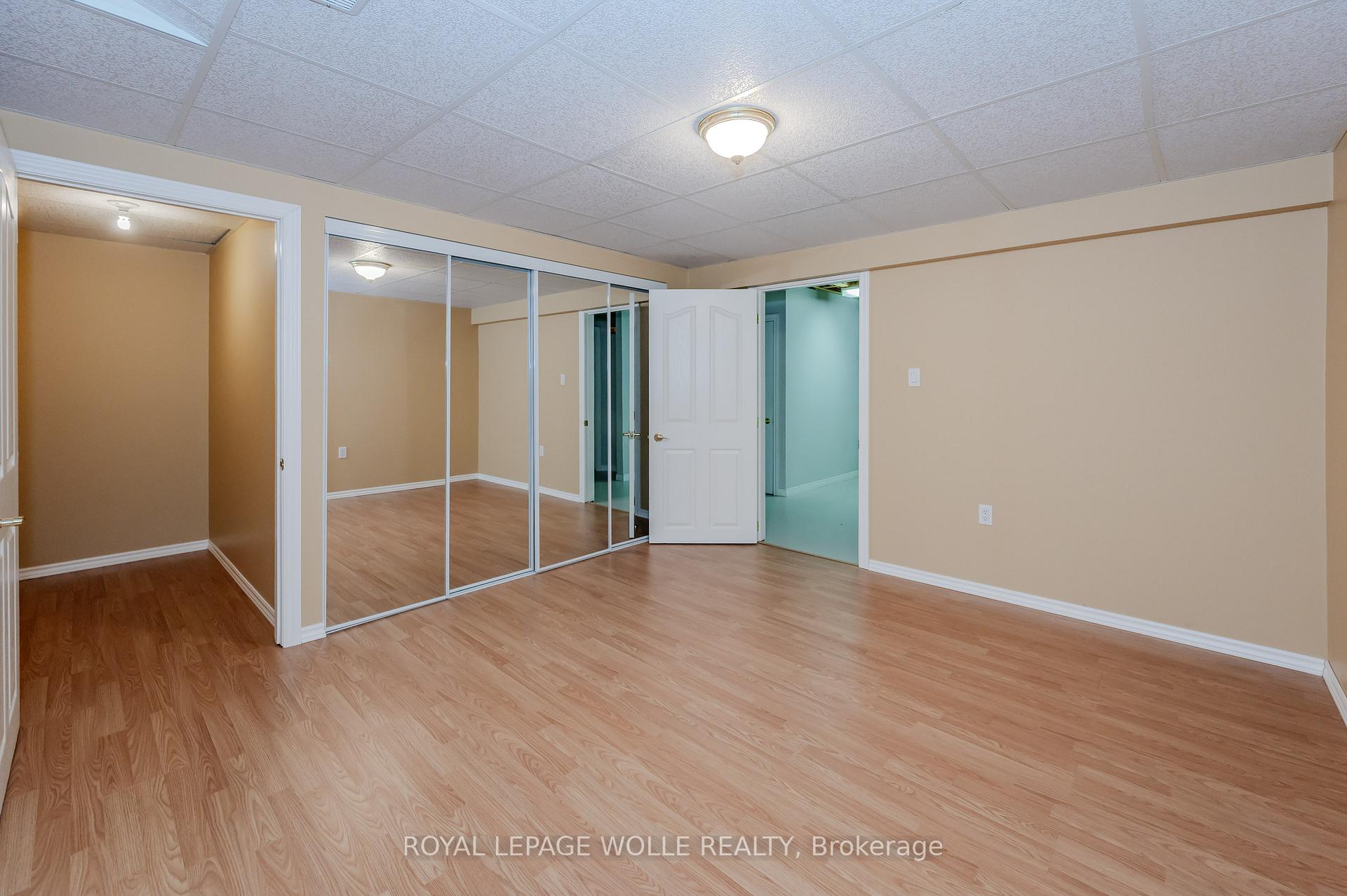 Photo 33 of 628 Spinnaker Crescent, Waterloo — HOMEH