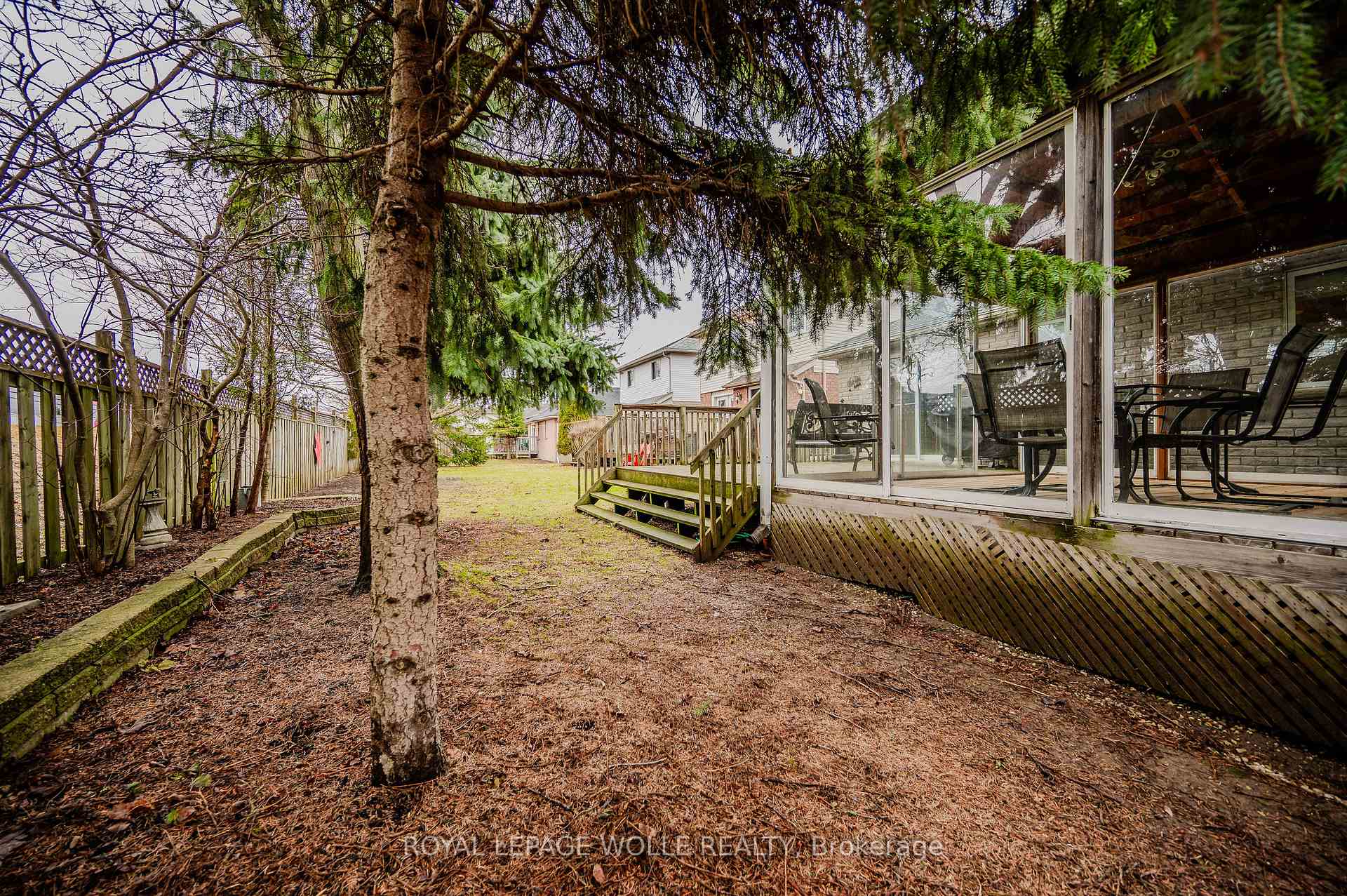 Photo 39 of 628 Spinnaker Crescent, Waterloo — HOMEH