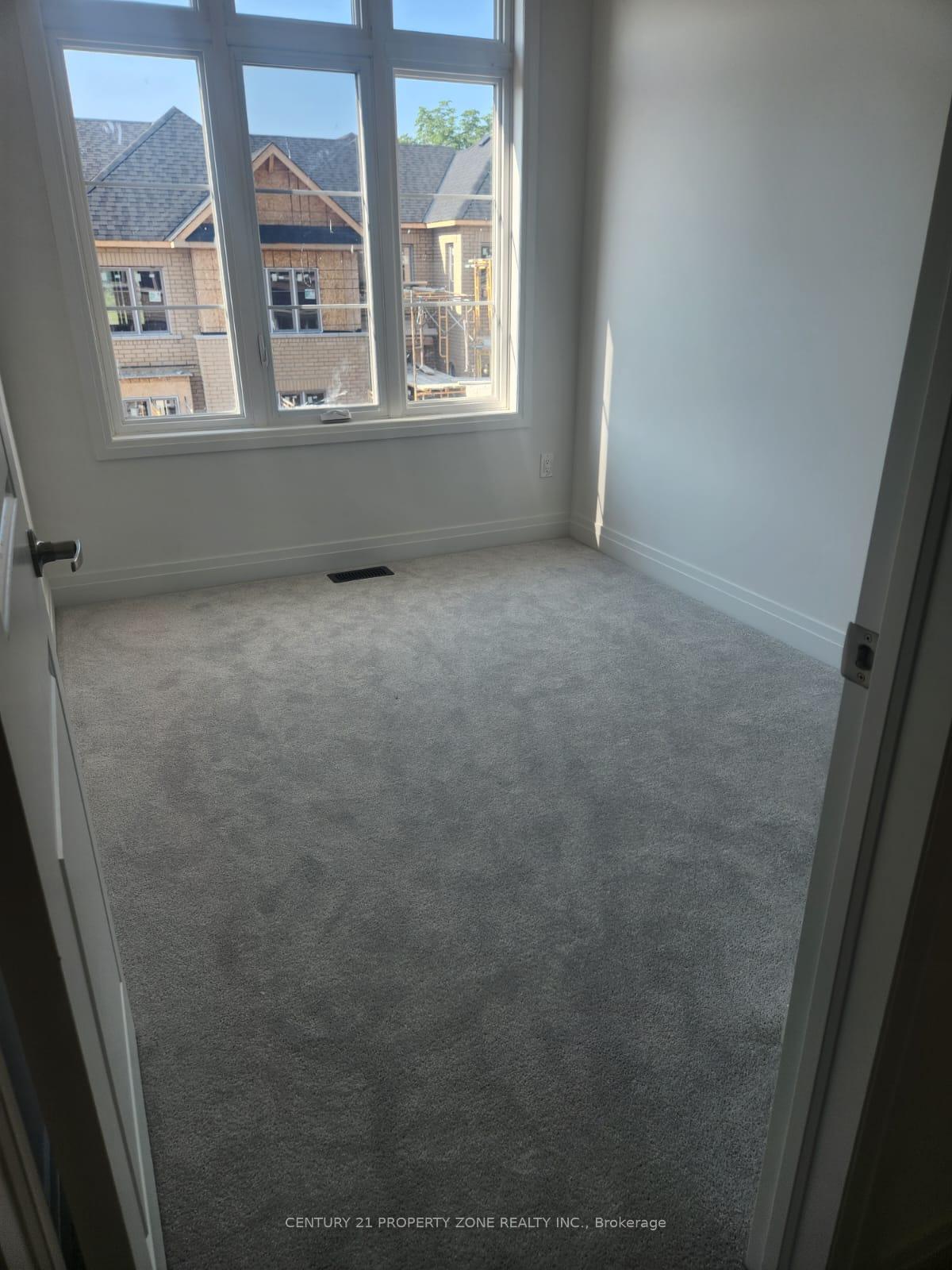 Photo 19 of 18 Nautical Way, Whitby, Port Whitby — HOMEH