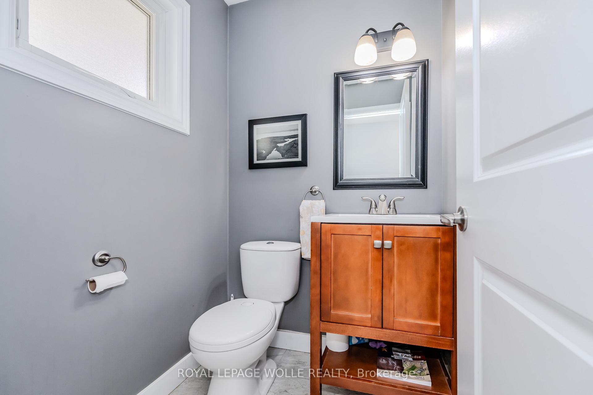 Photo 8 of 226 Auburn Drive, Waterloo — HOMEH
