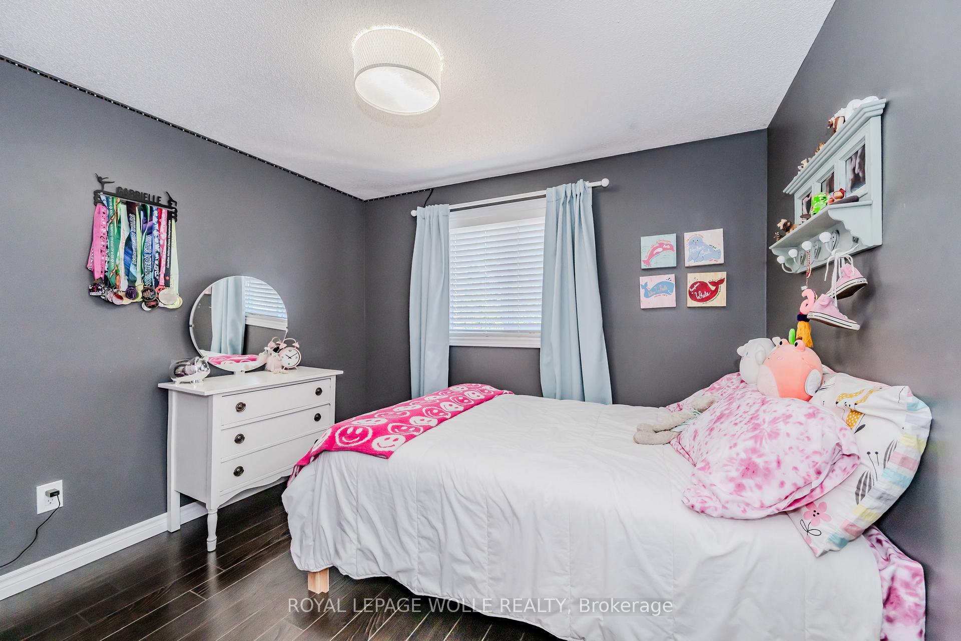 Photo 27 of 226 Auburn Drive, Waterloo — HOMEH