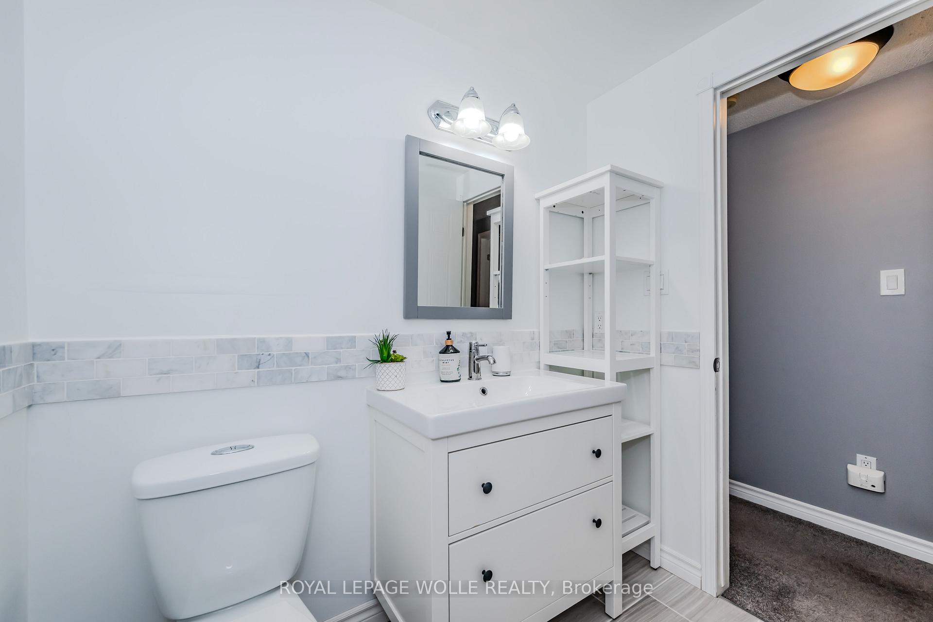 Photo 30 of 226 Auburn Drive, Waterloo — HOMEH