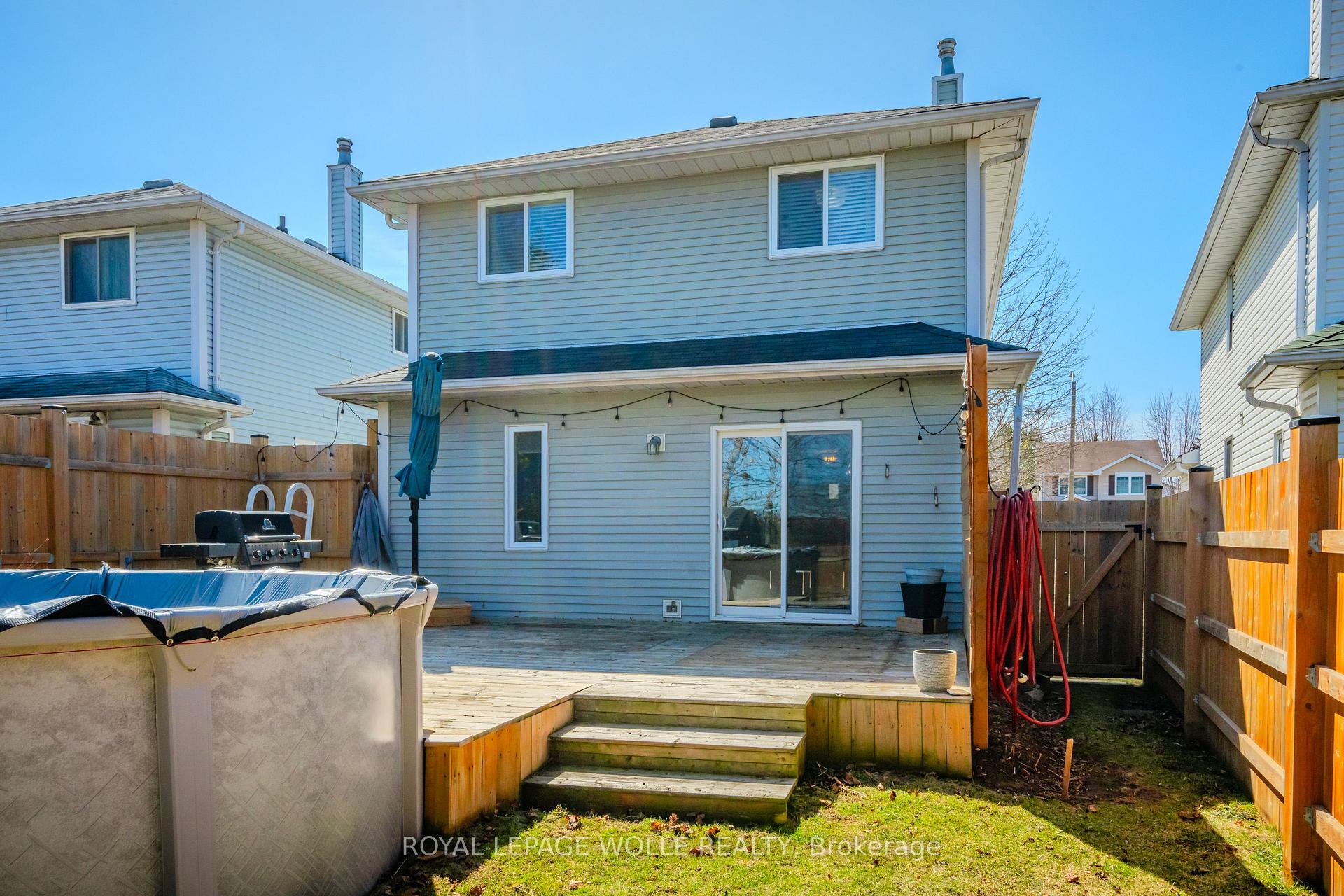 Photo 39 of 226 Auburn Drive, Waterloo — HOMEH