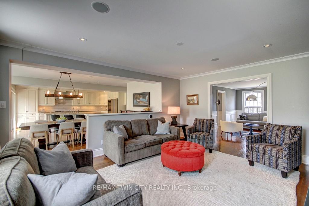 Photo 7 of 483 Alexmuir Place, Waterloo — HOMEH